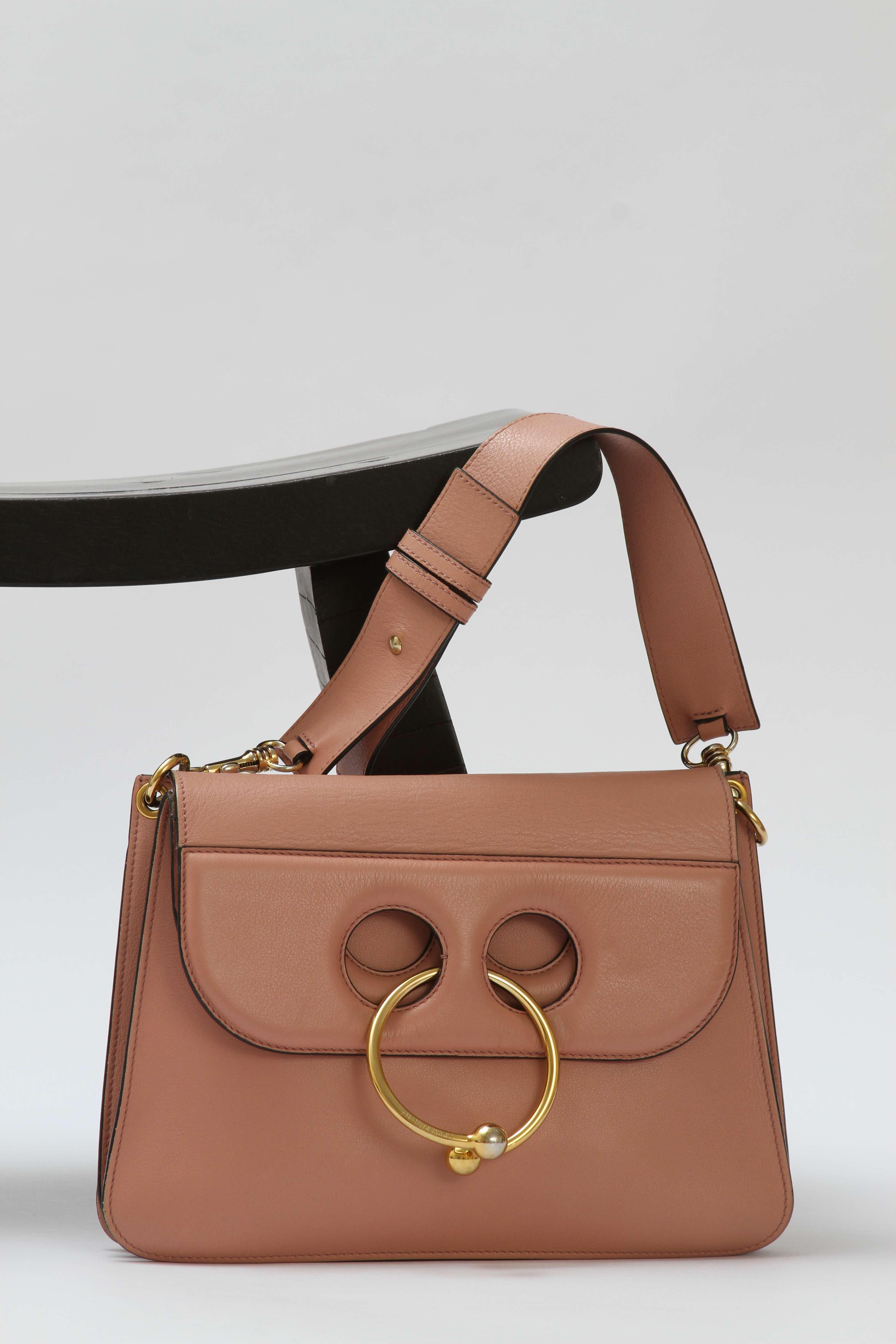 JW Anderson Pierce, фото 4