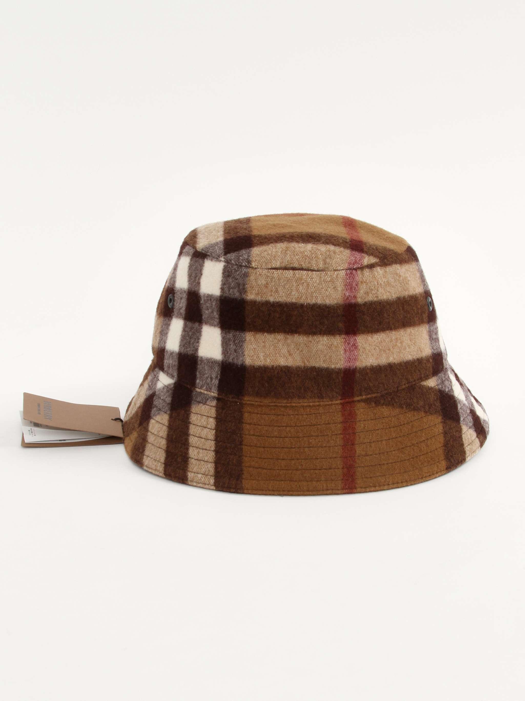 Burberry Hat, фото 1