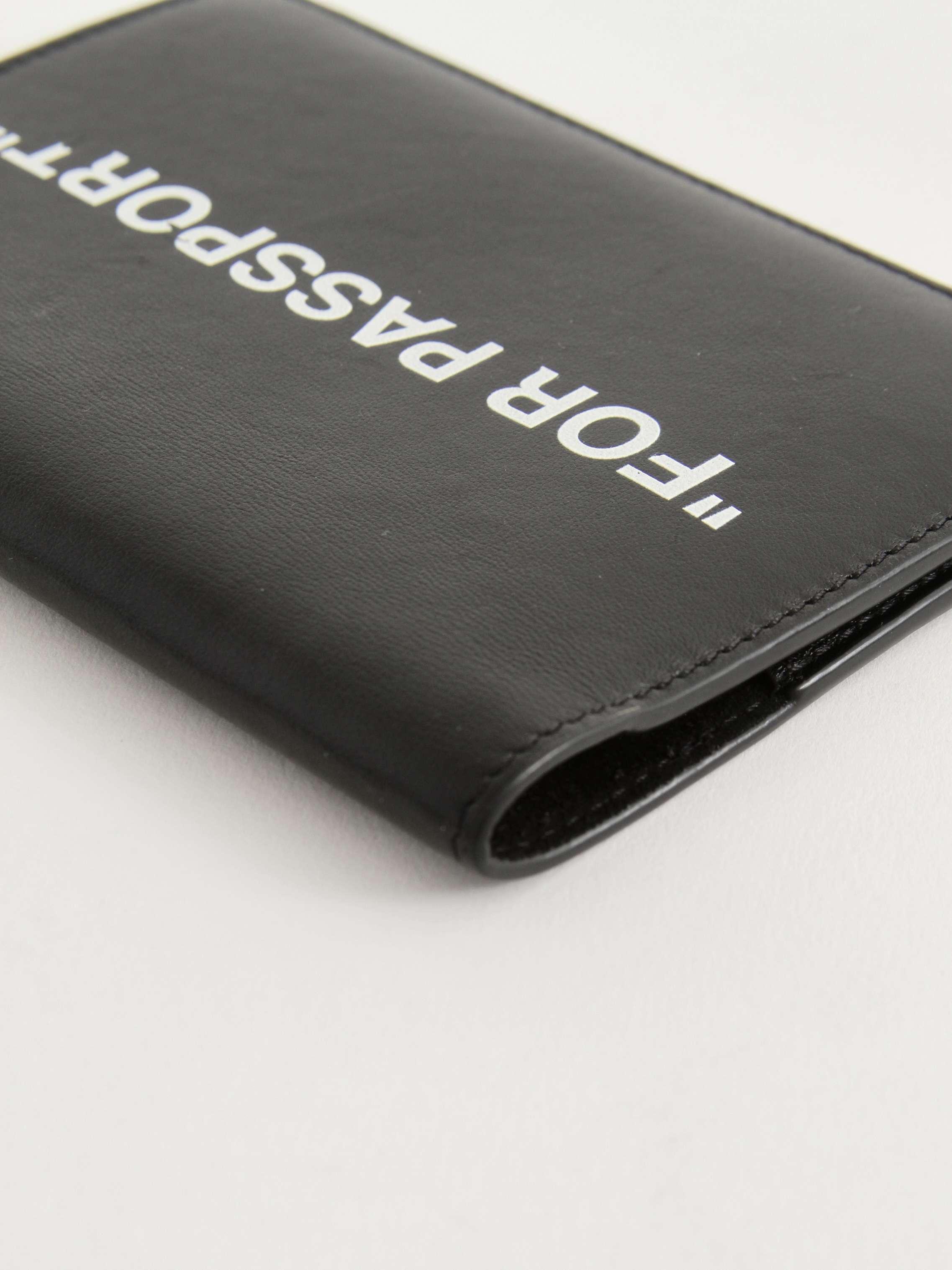 Off-White Case, фото 5