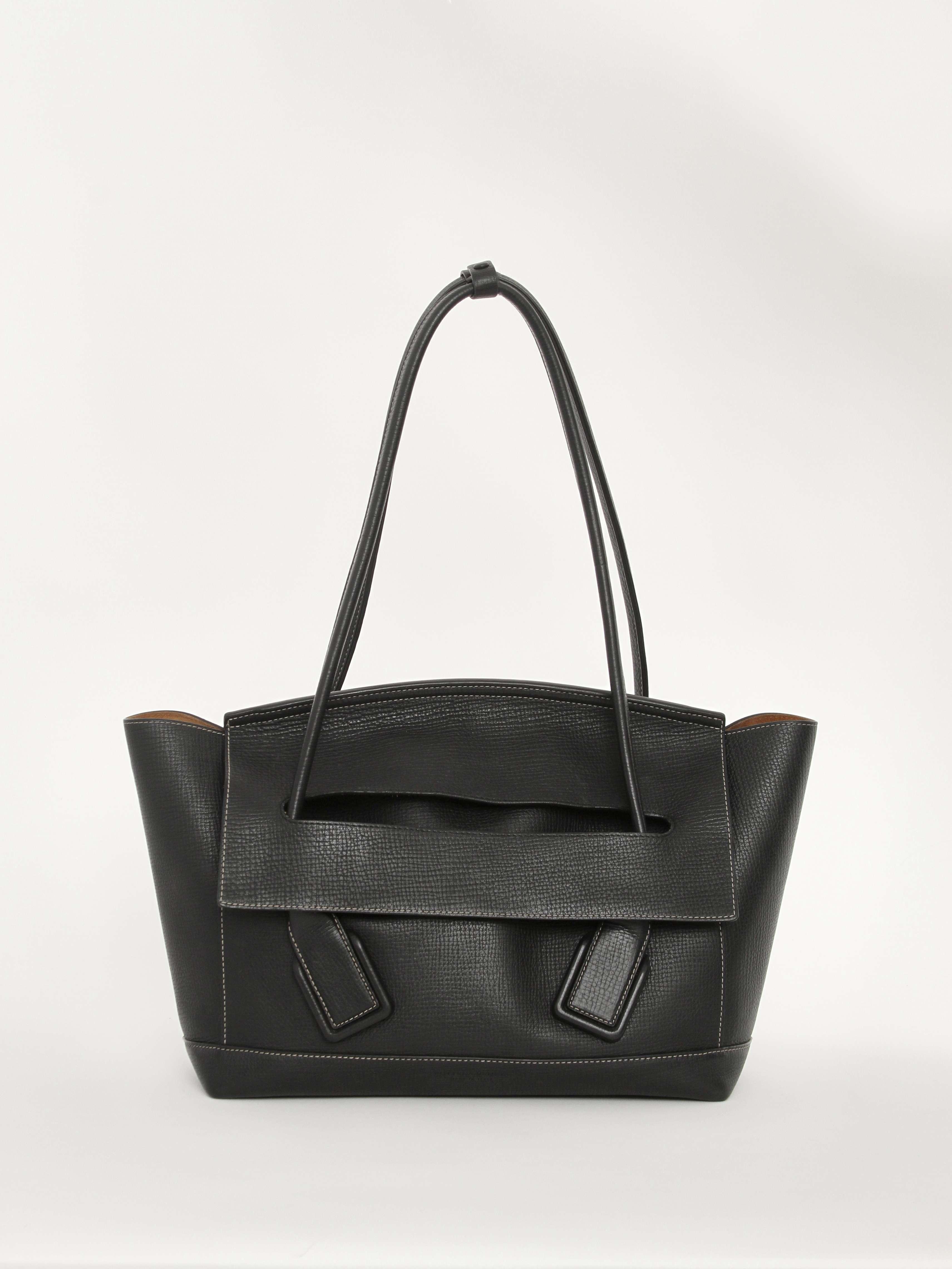 Bottega Veneta Arco , фото 1