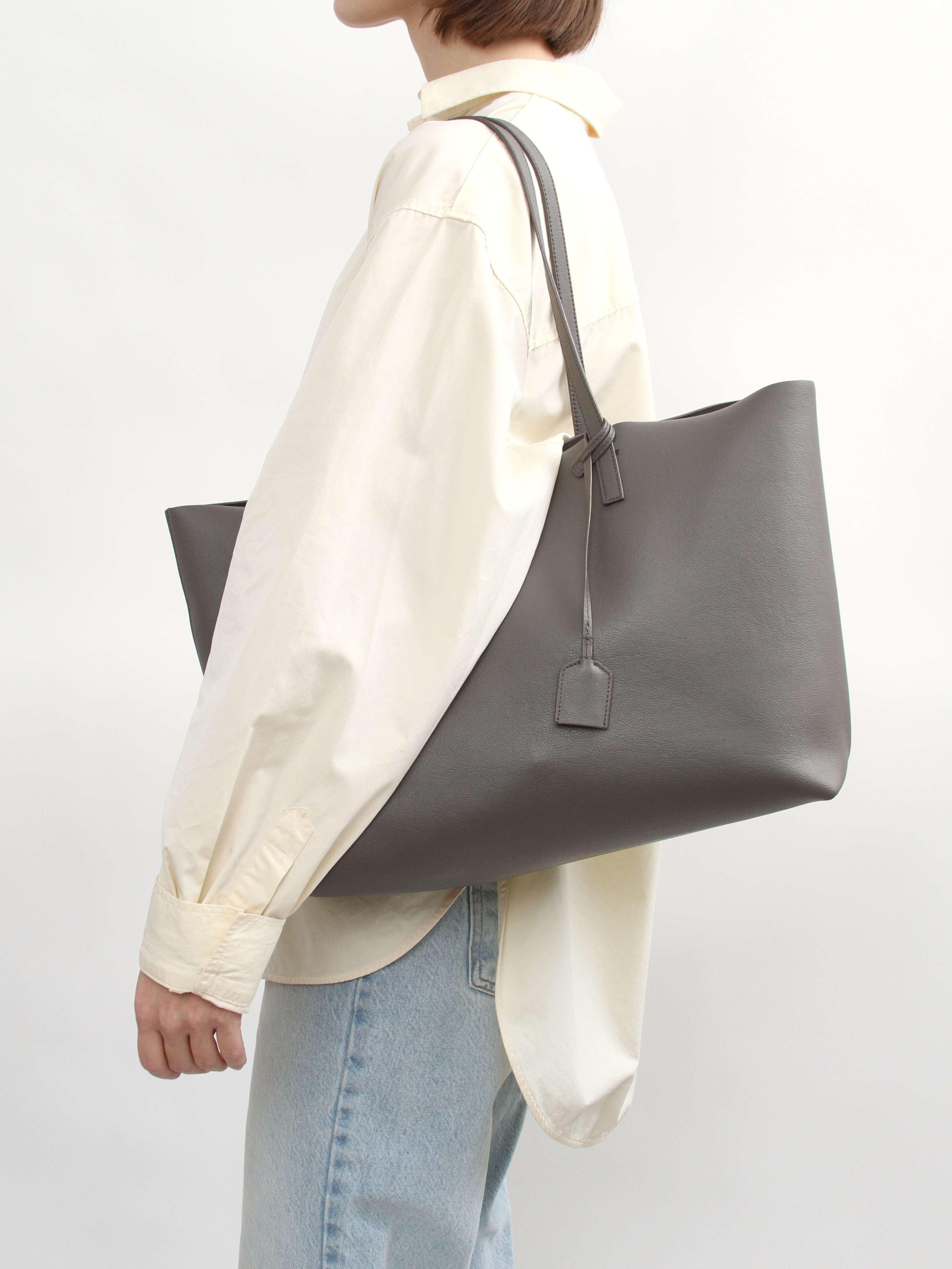 Saint Laurent Leather Bag , фото 2