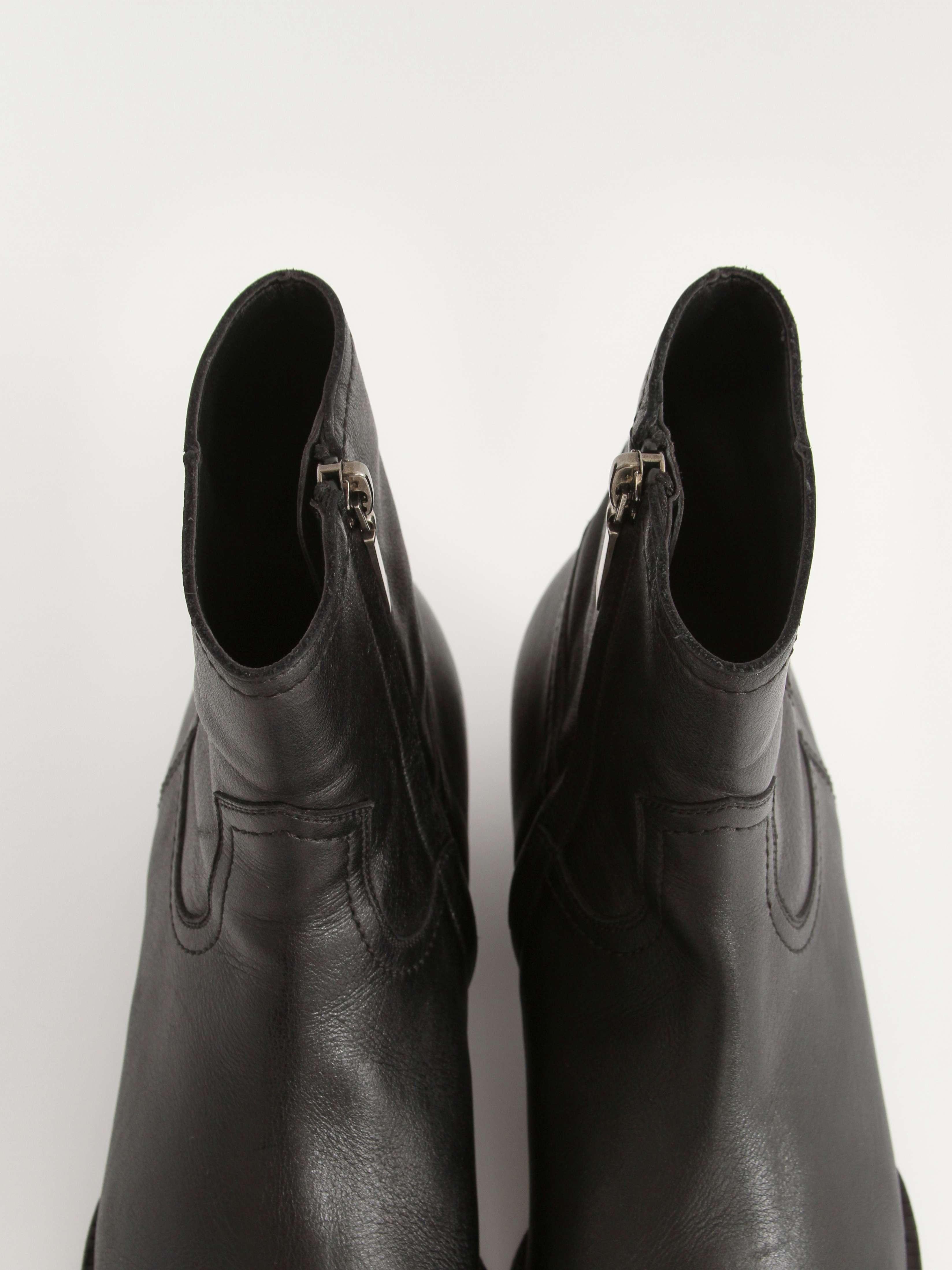 Saint Laurent 38, фото 5