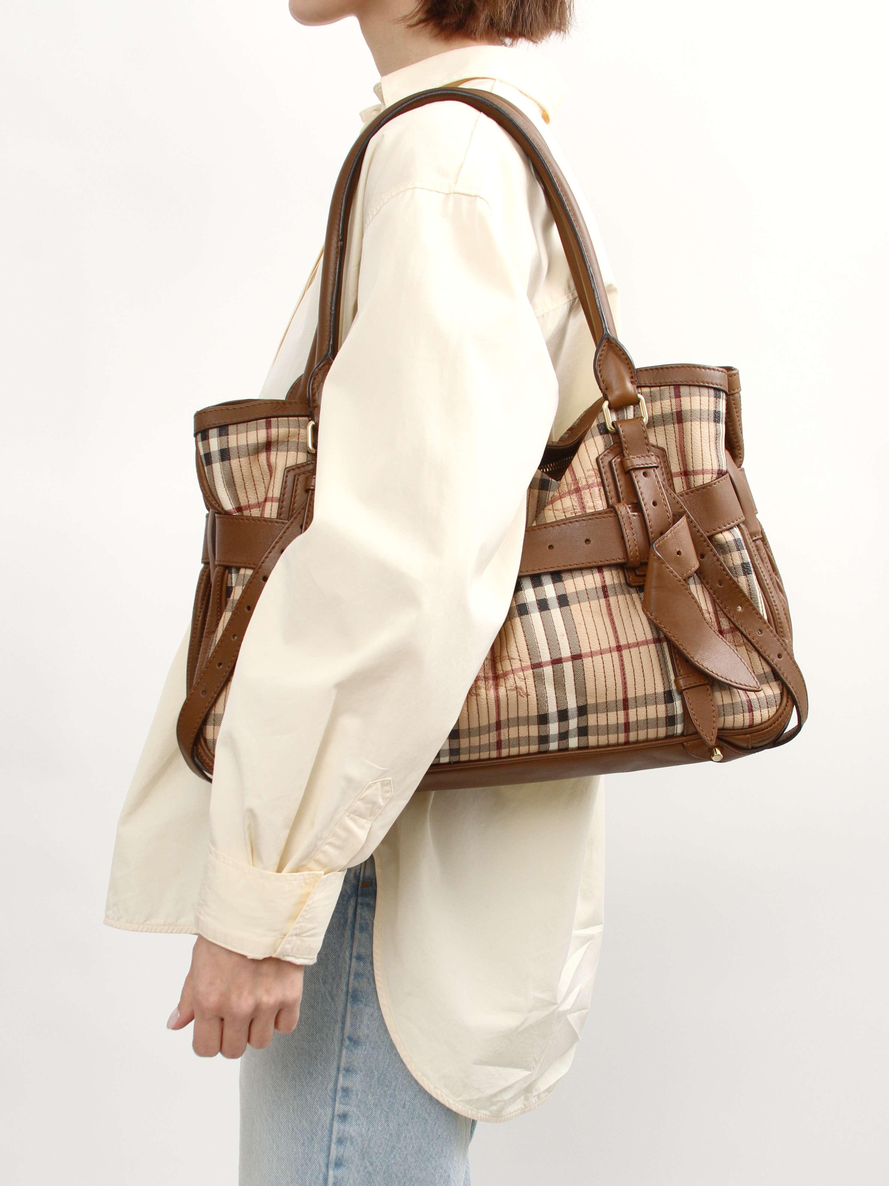 Burberry Leather Bag , фото 2