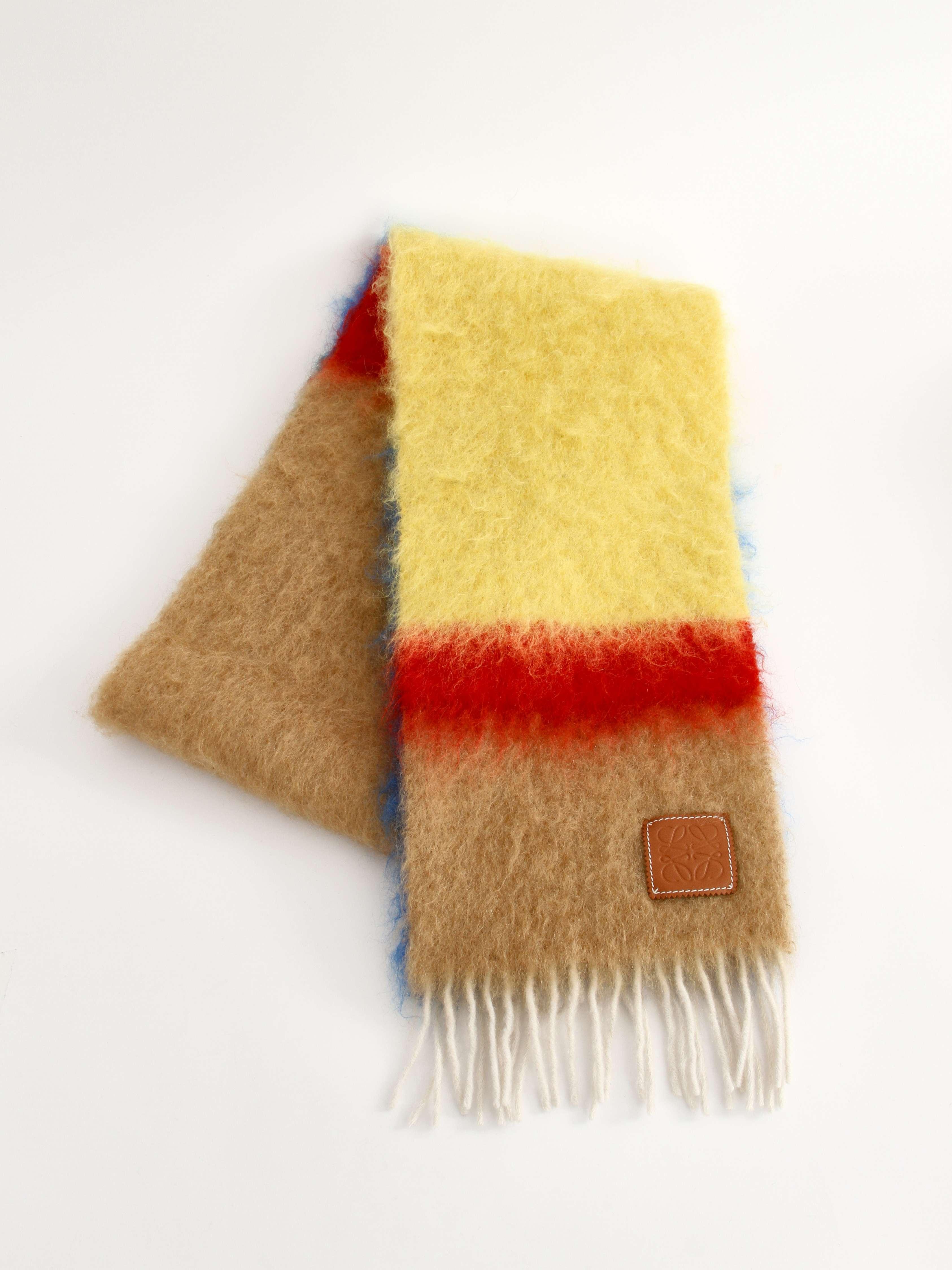 Loewe Scarf, фото 1
