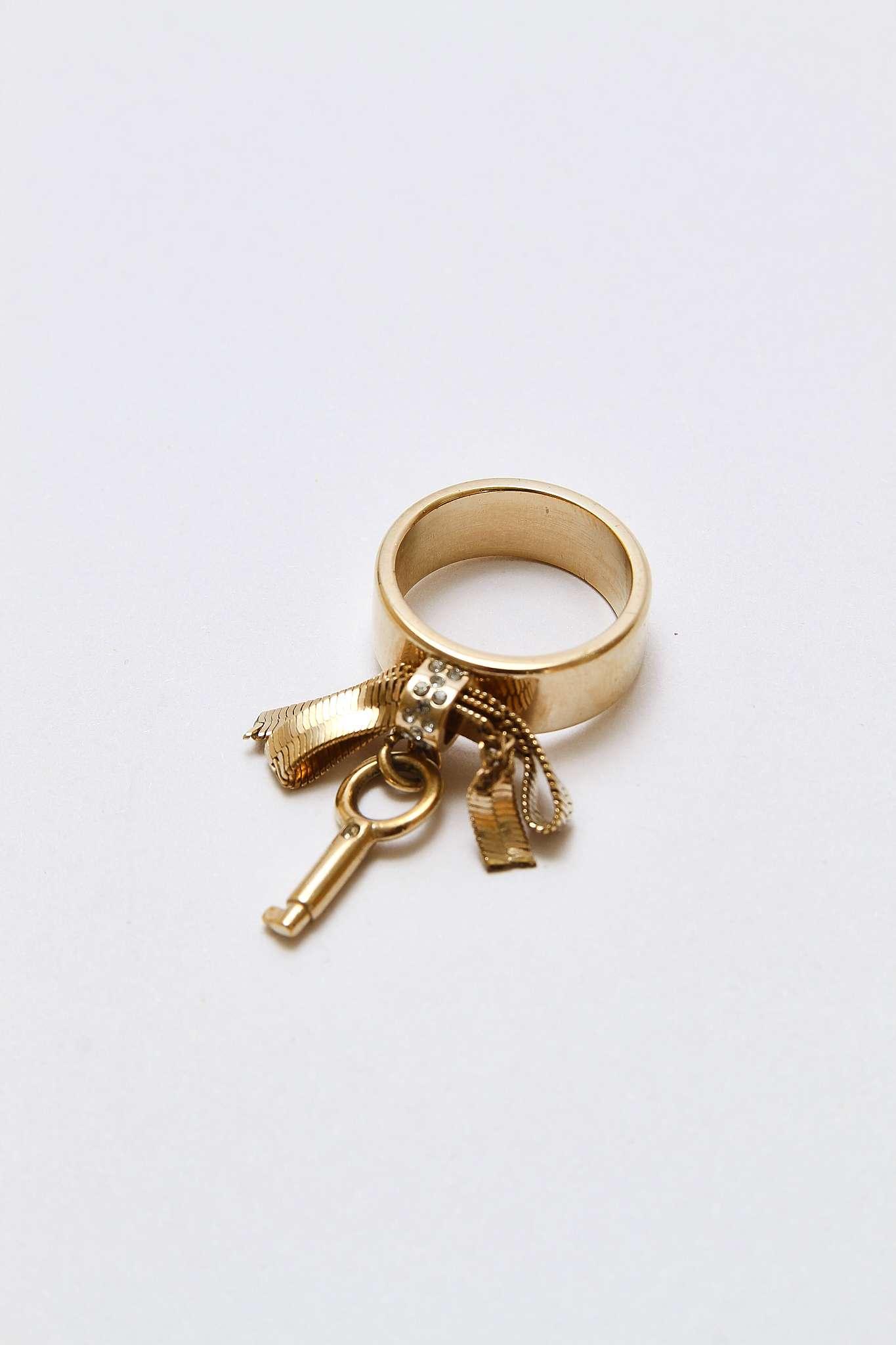 Chloe Bow & Key, фото 2