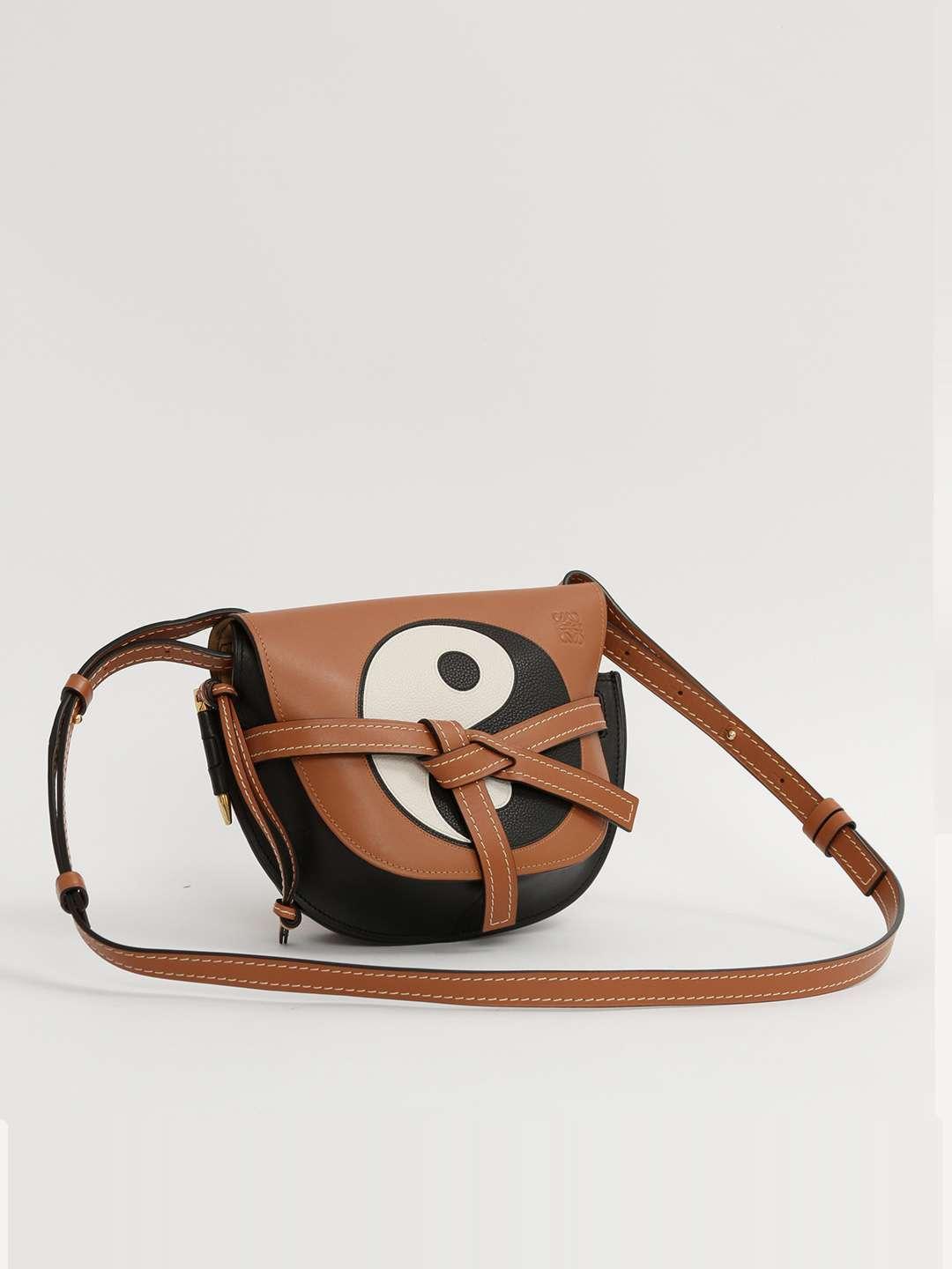 Loewe Gate, фото 2
