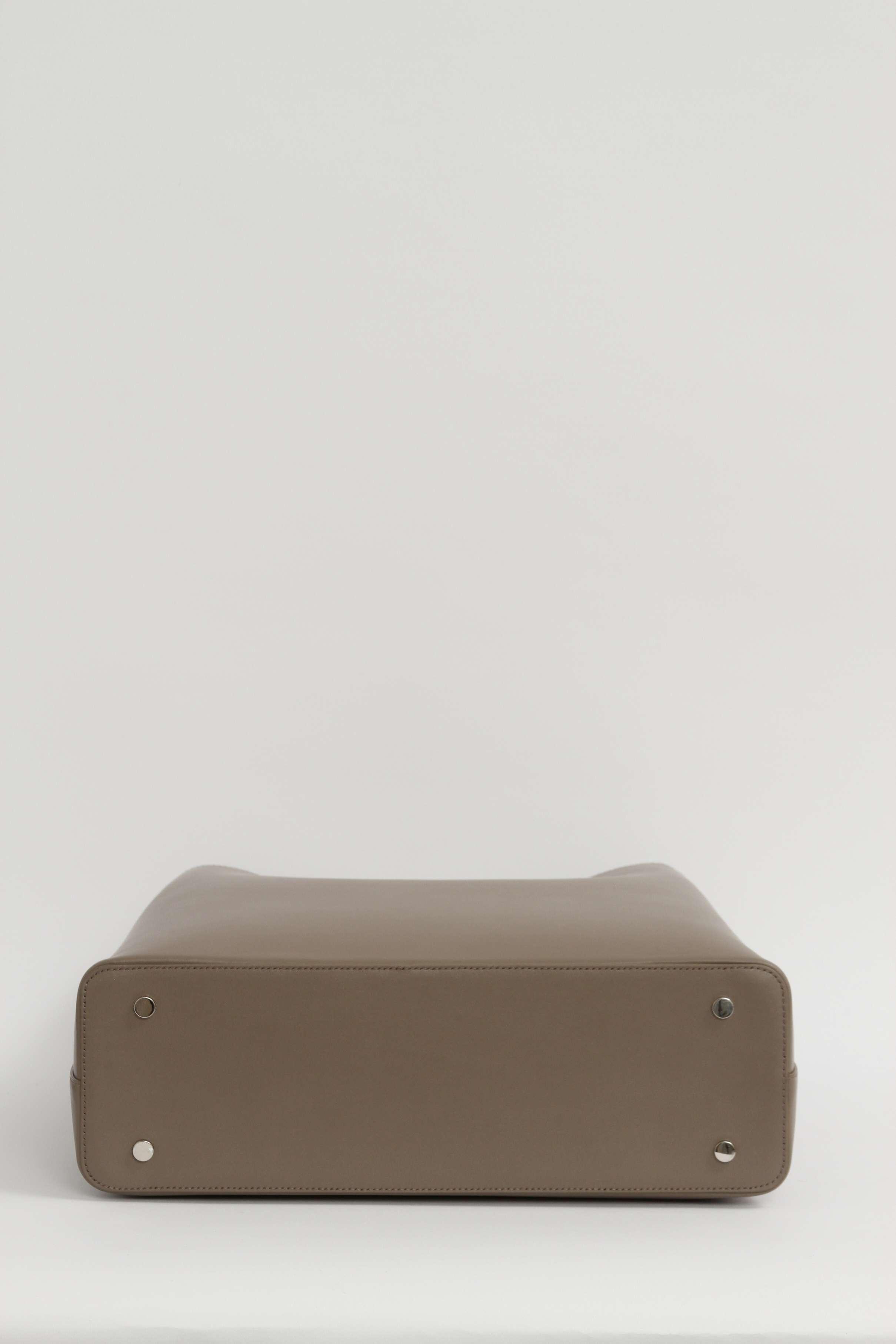 Aesther Ekme Sac, фото 4