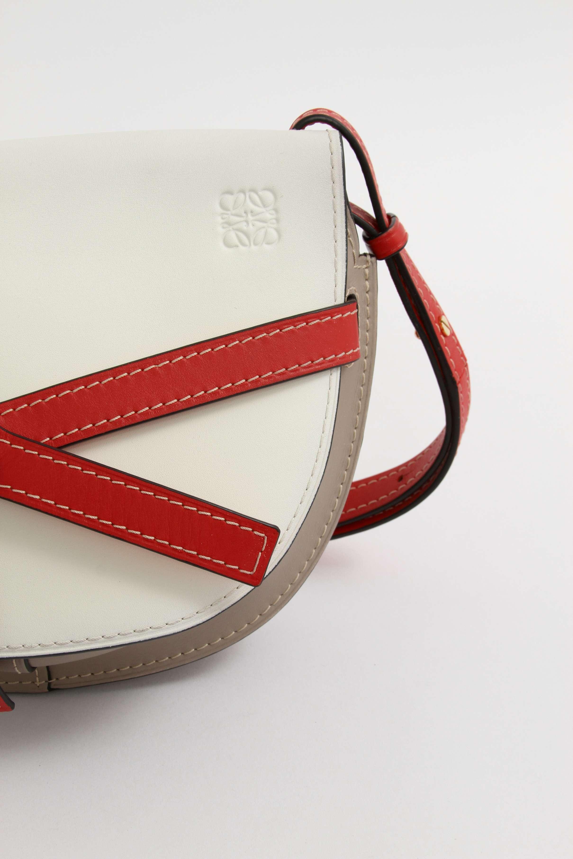 Loewe Gate, фото 4