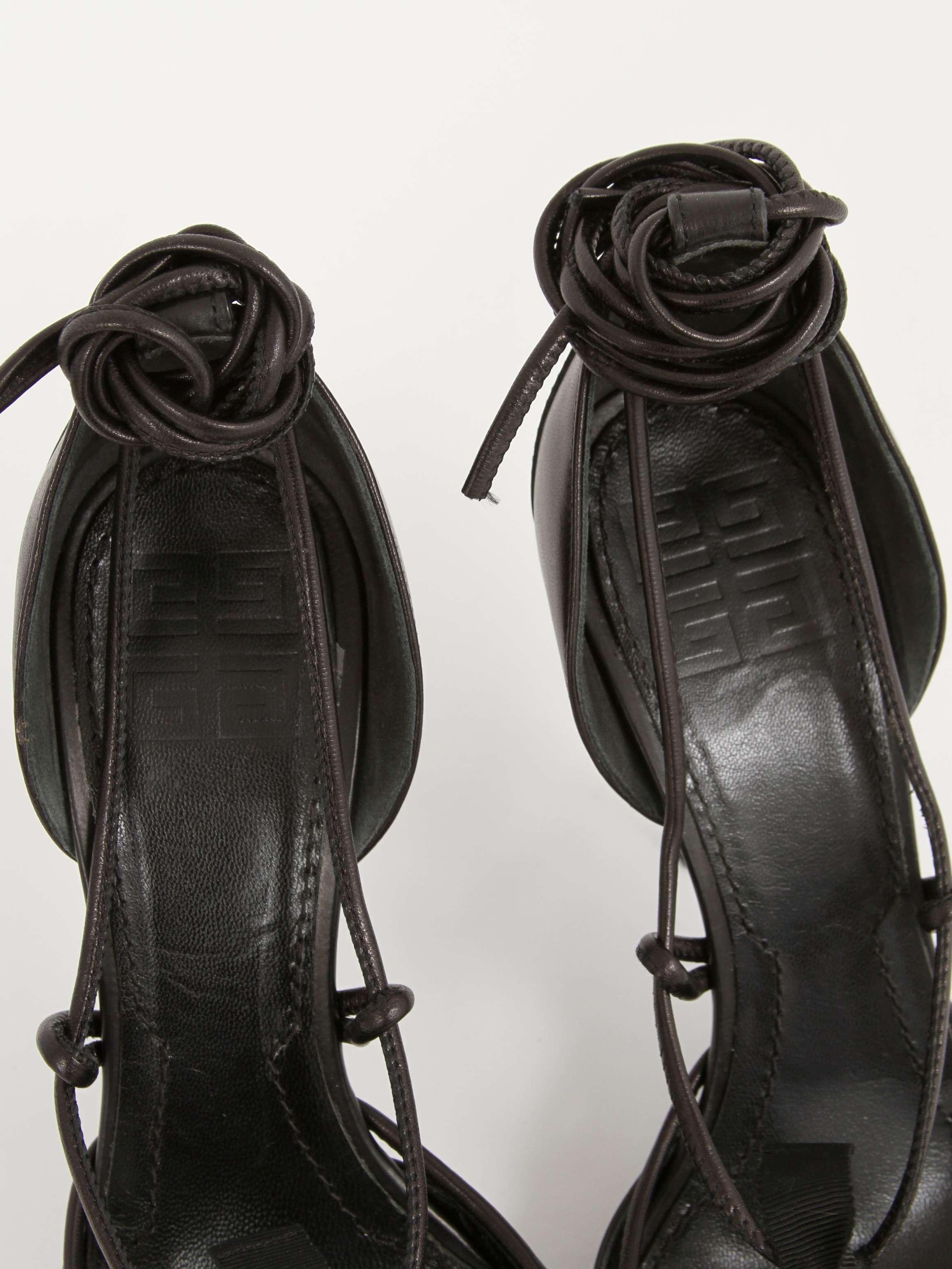 Givenchy 38, фото 5
