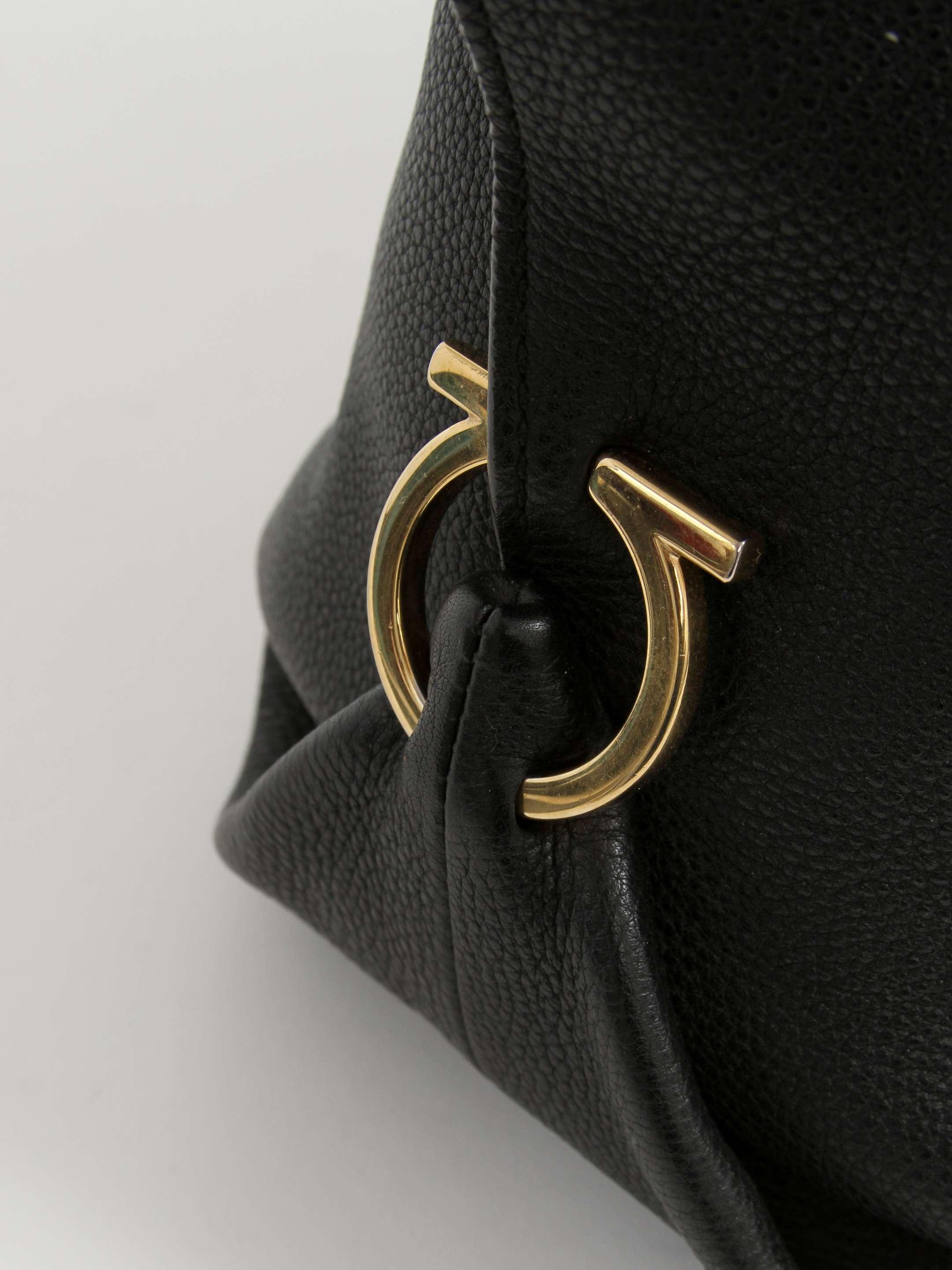 Salvatore Ferragamo Leather Bag, фото 5