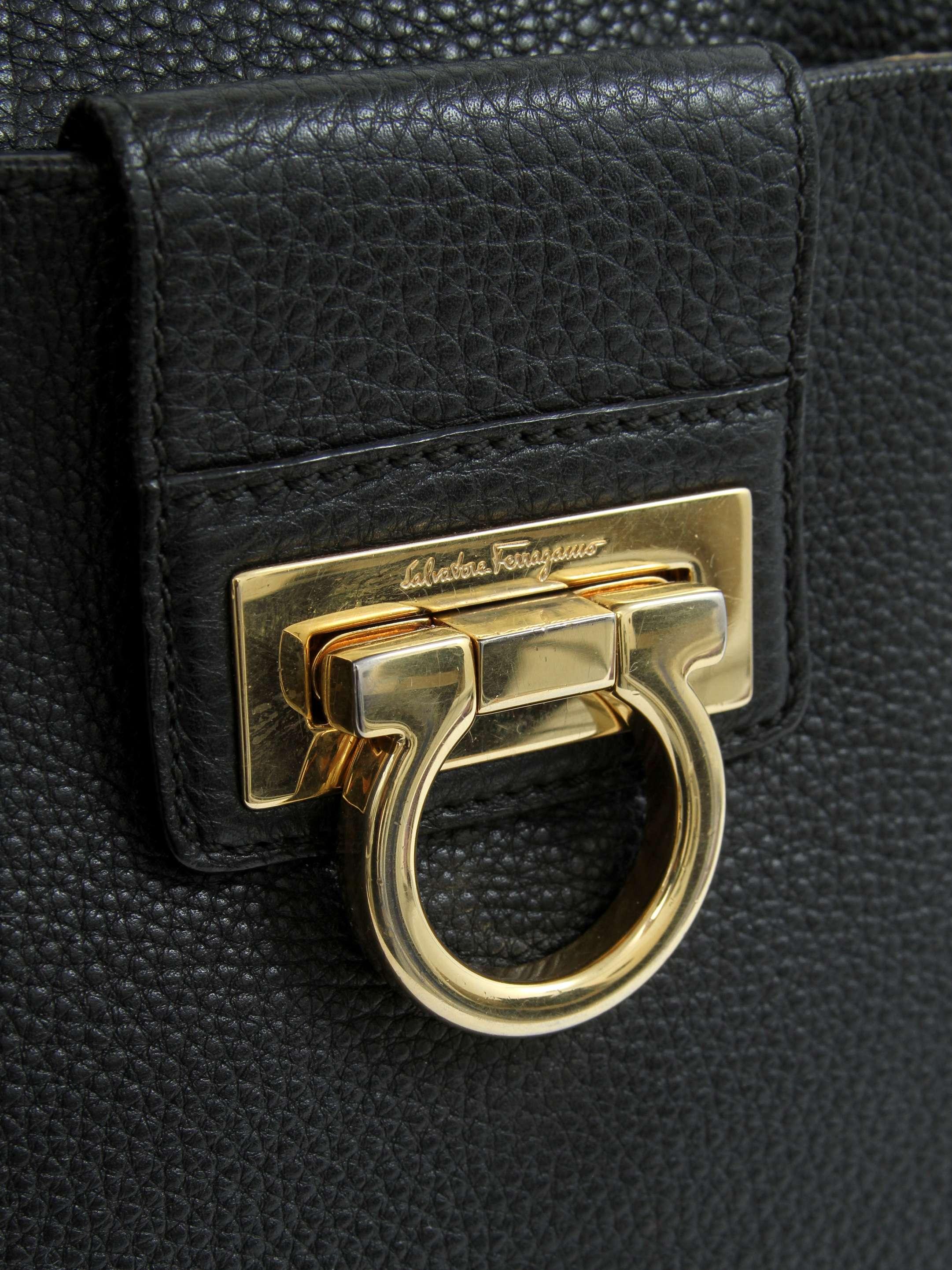 Salvatore Ferragamo Leather Bag, фото 4