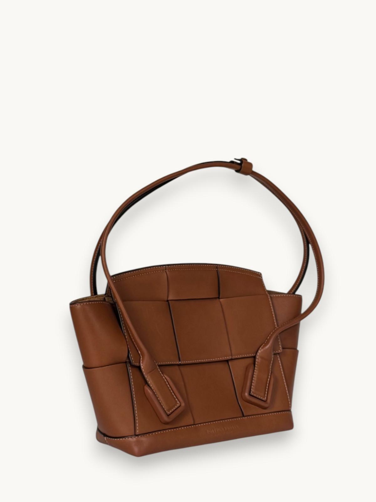 Bottega Veneta Arco , фото 2