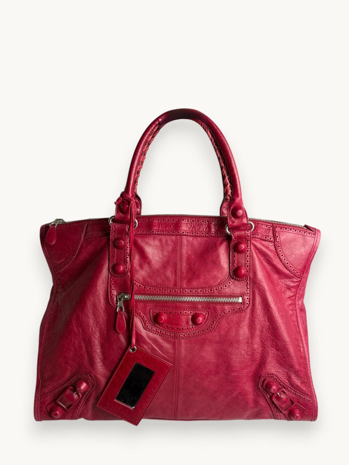 Balenciaga City , фото 1