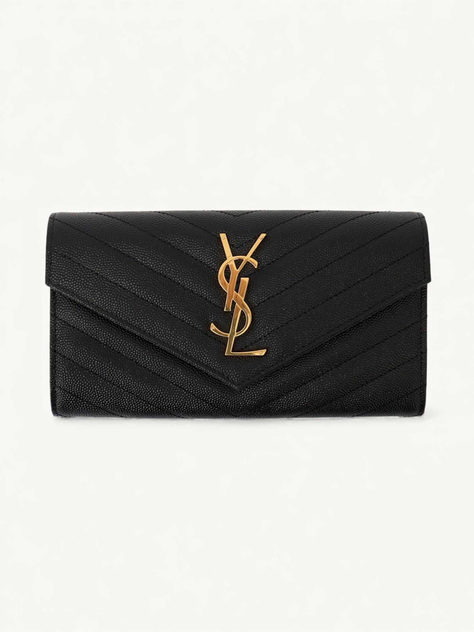 Saint Laurent  , фото 1