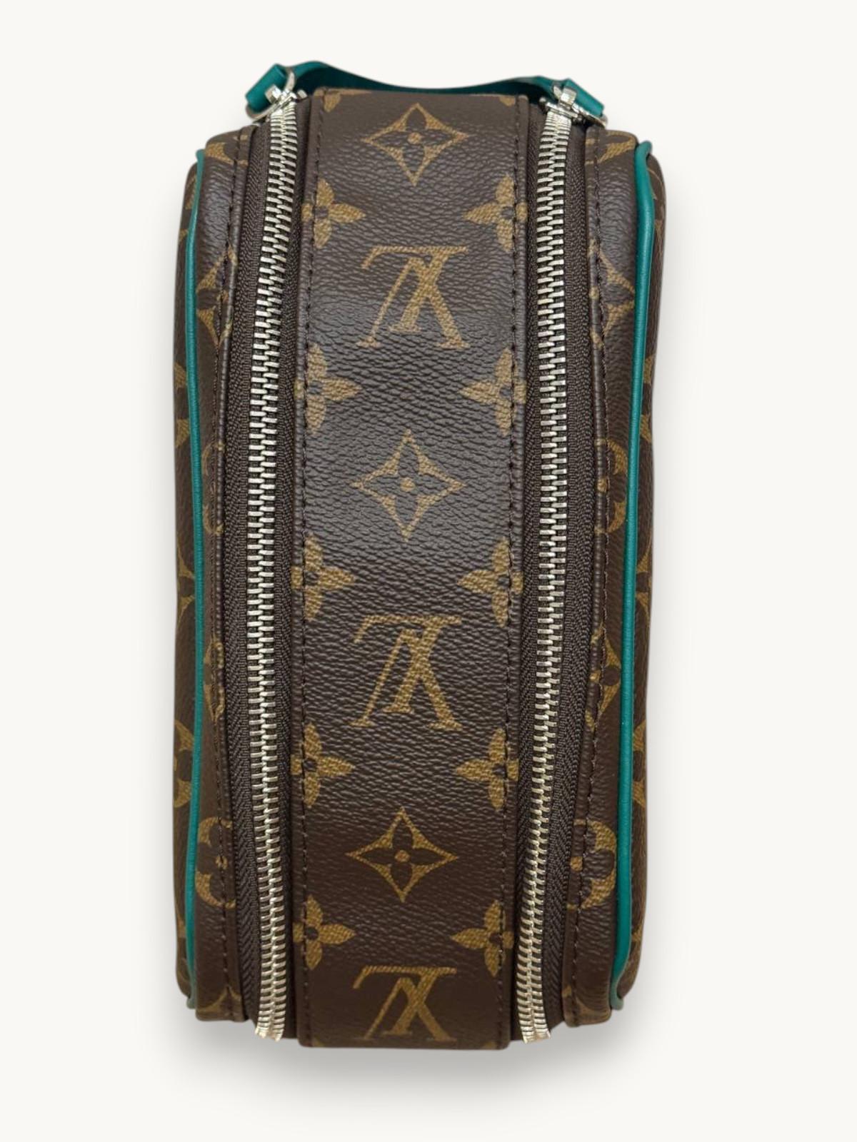 Louis Vuitton Dopp Kit , фото 5