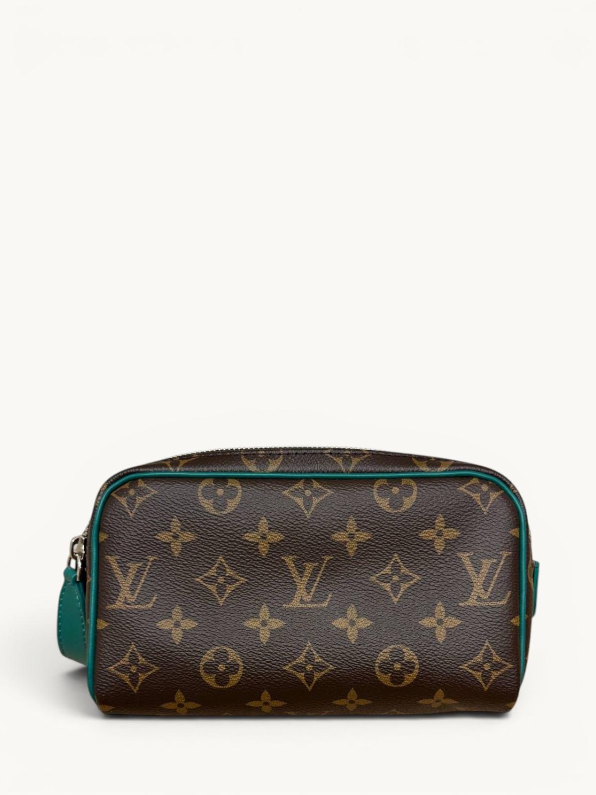 Louis Vuitton Dopp Kit , фото 1