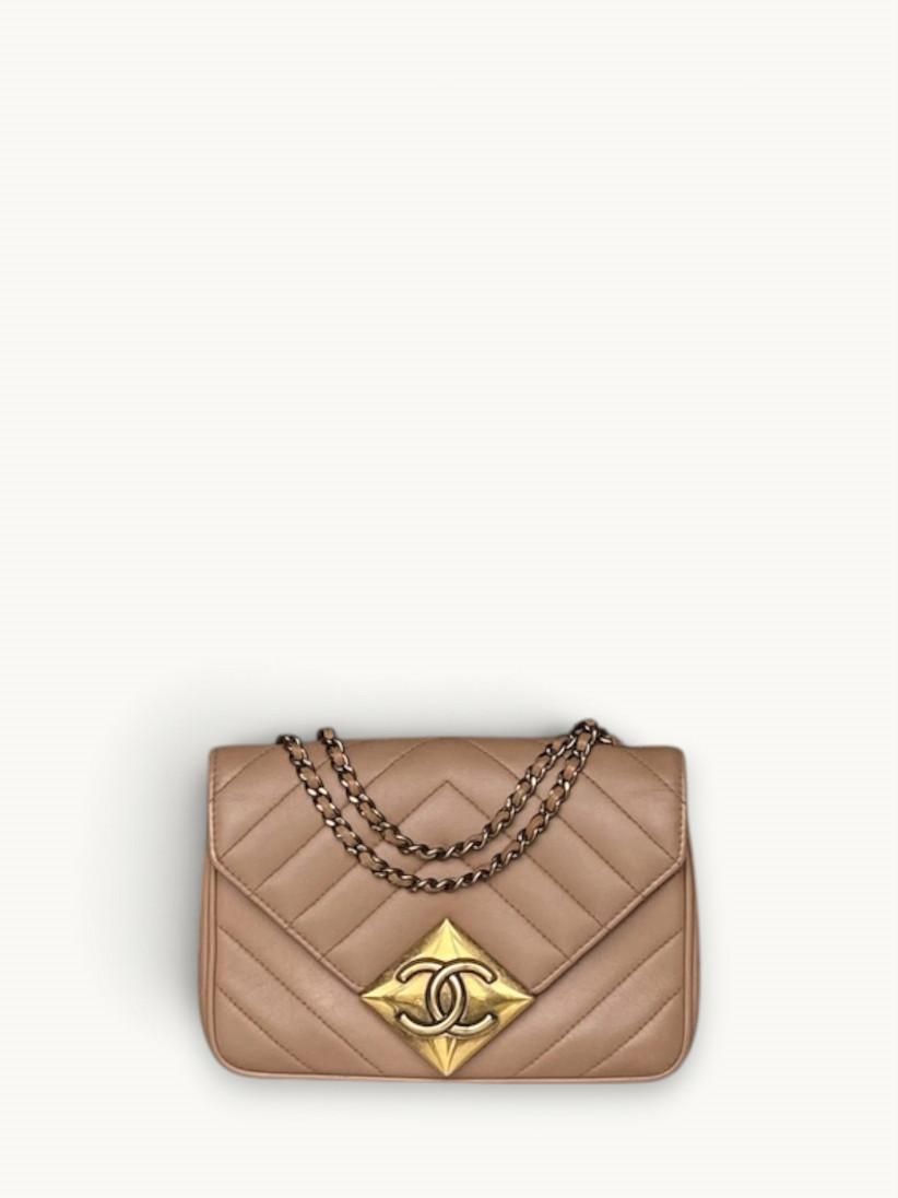 Chanel Pyramid , фото 1