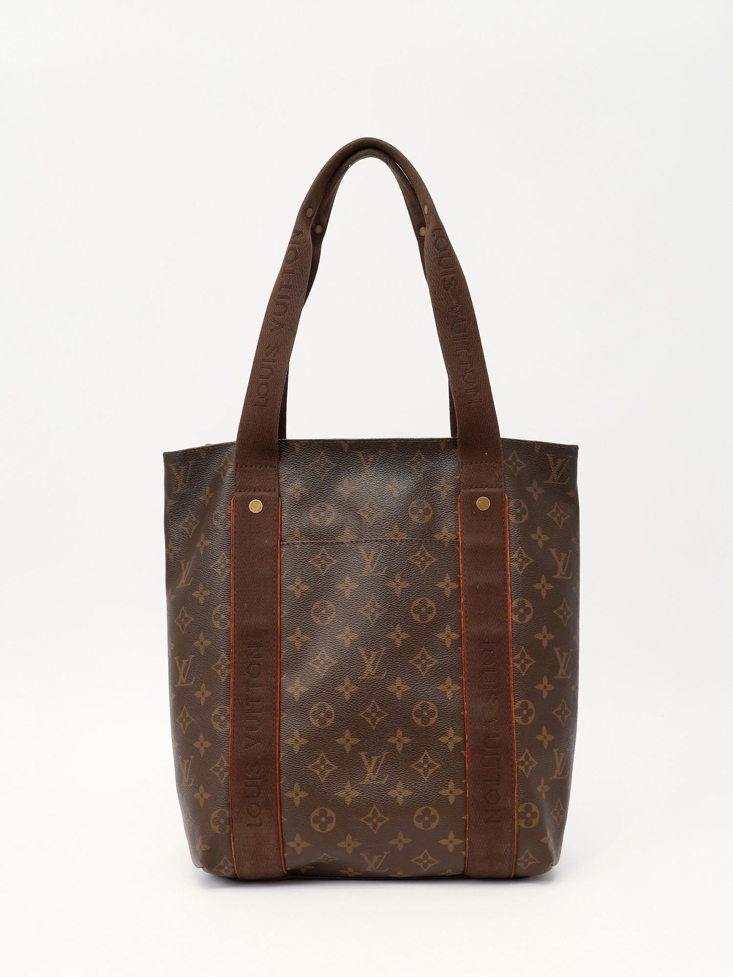 Louis Vuitton Beaubourg , фото 1