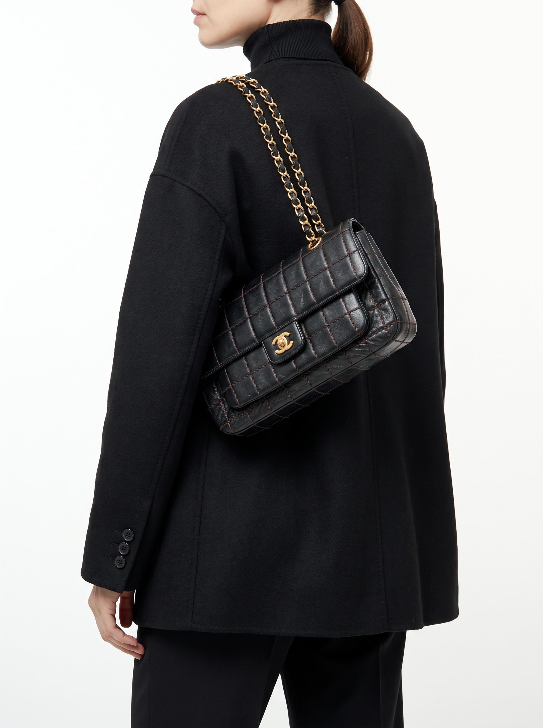 Chanel Chocolate Bar , фото 2