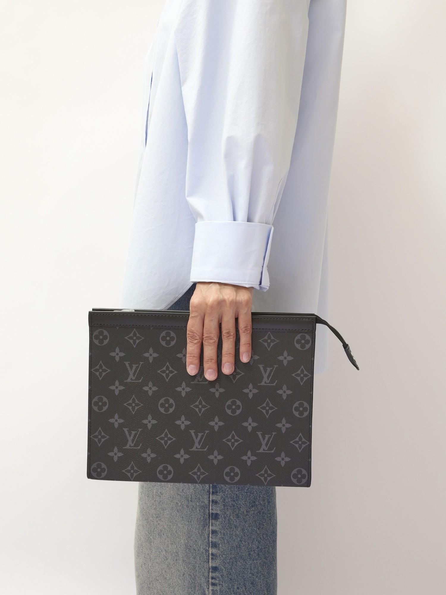Louis Vuitton Pochette Voyage , фото 2