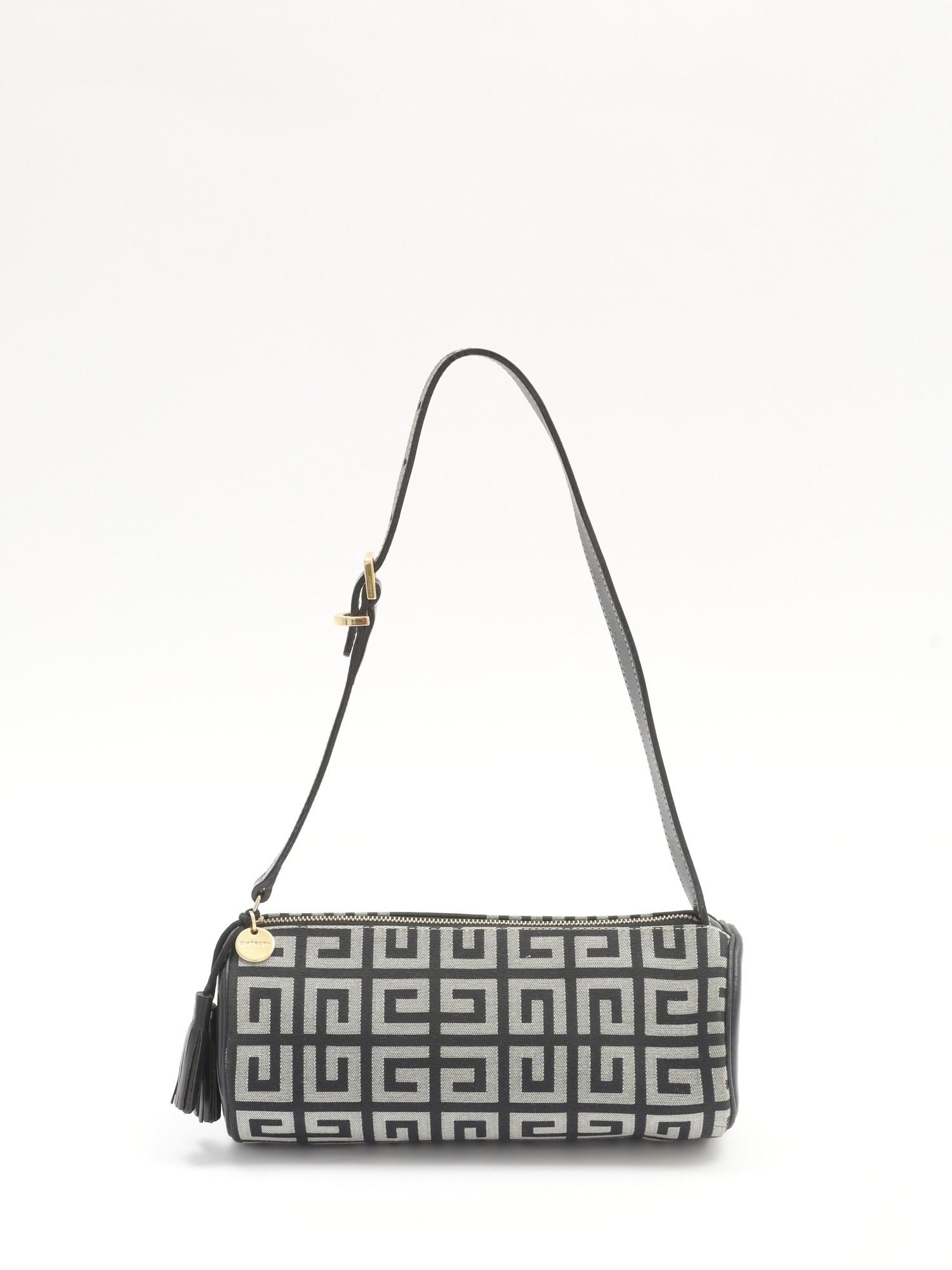 Givenchy  , фото 1