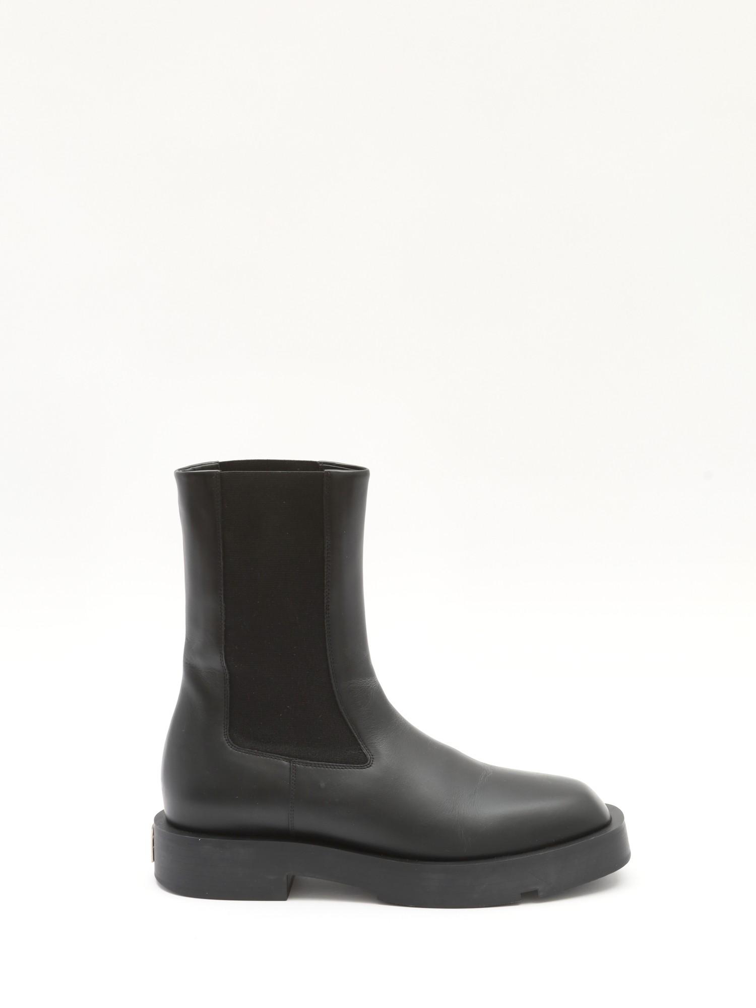 Givenchy  38, фото 1
