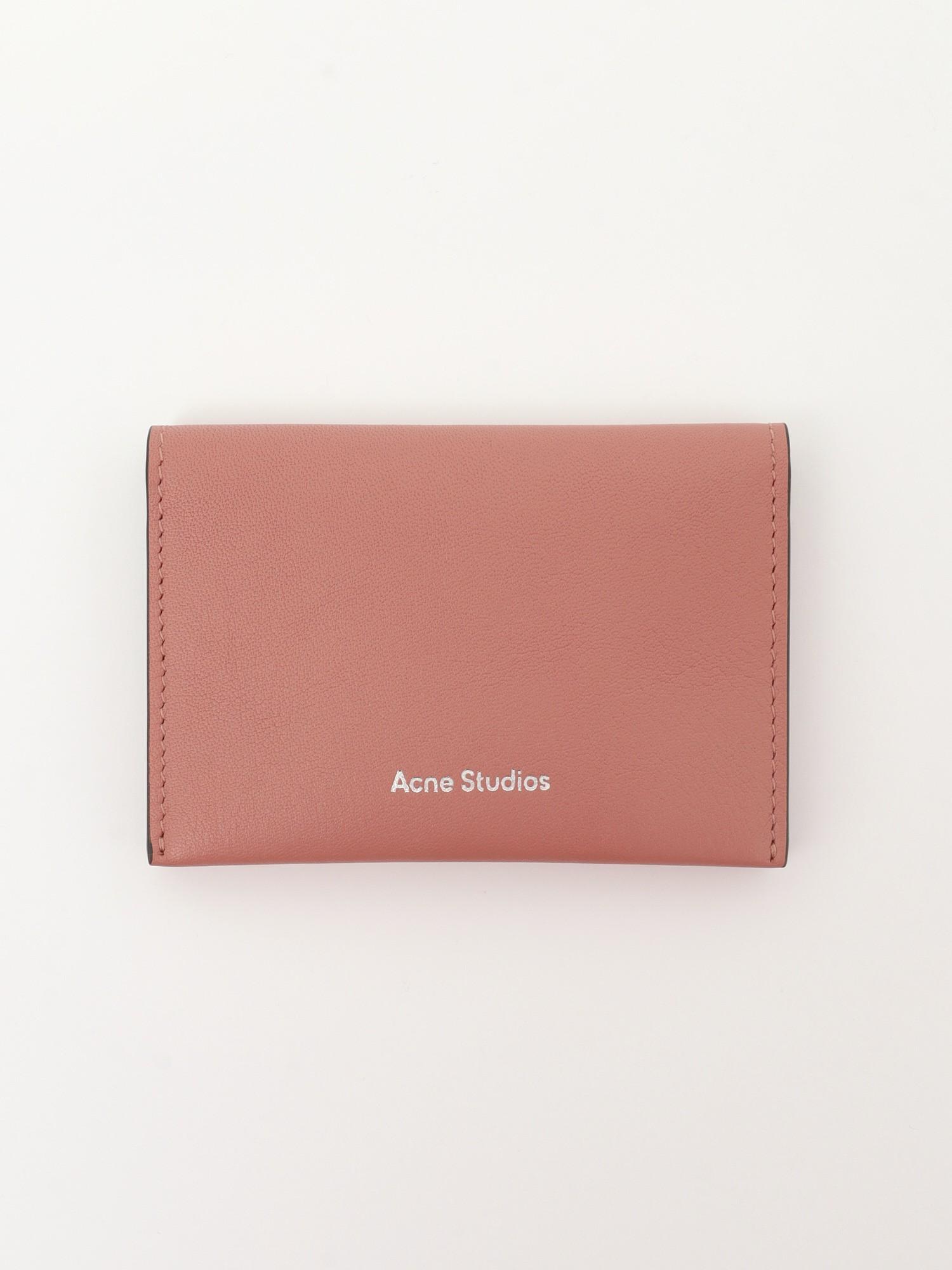 Acne Studios  , фото 1