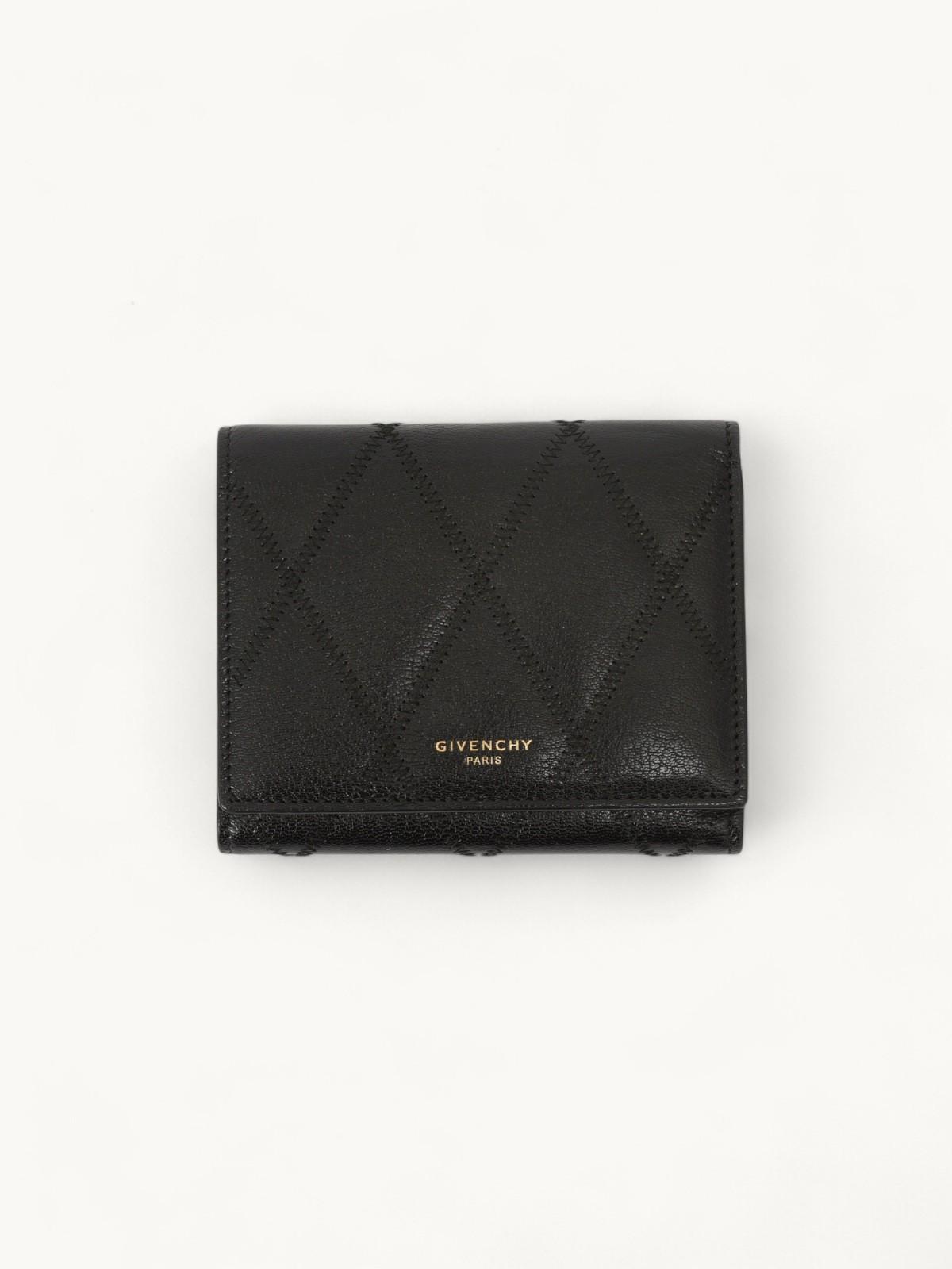 Givenchy  , фото 1