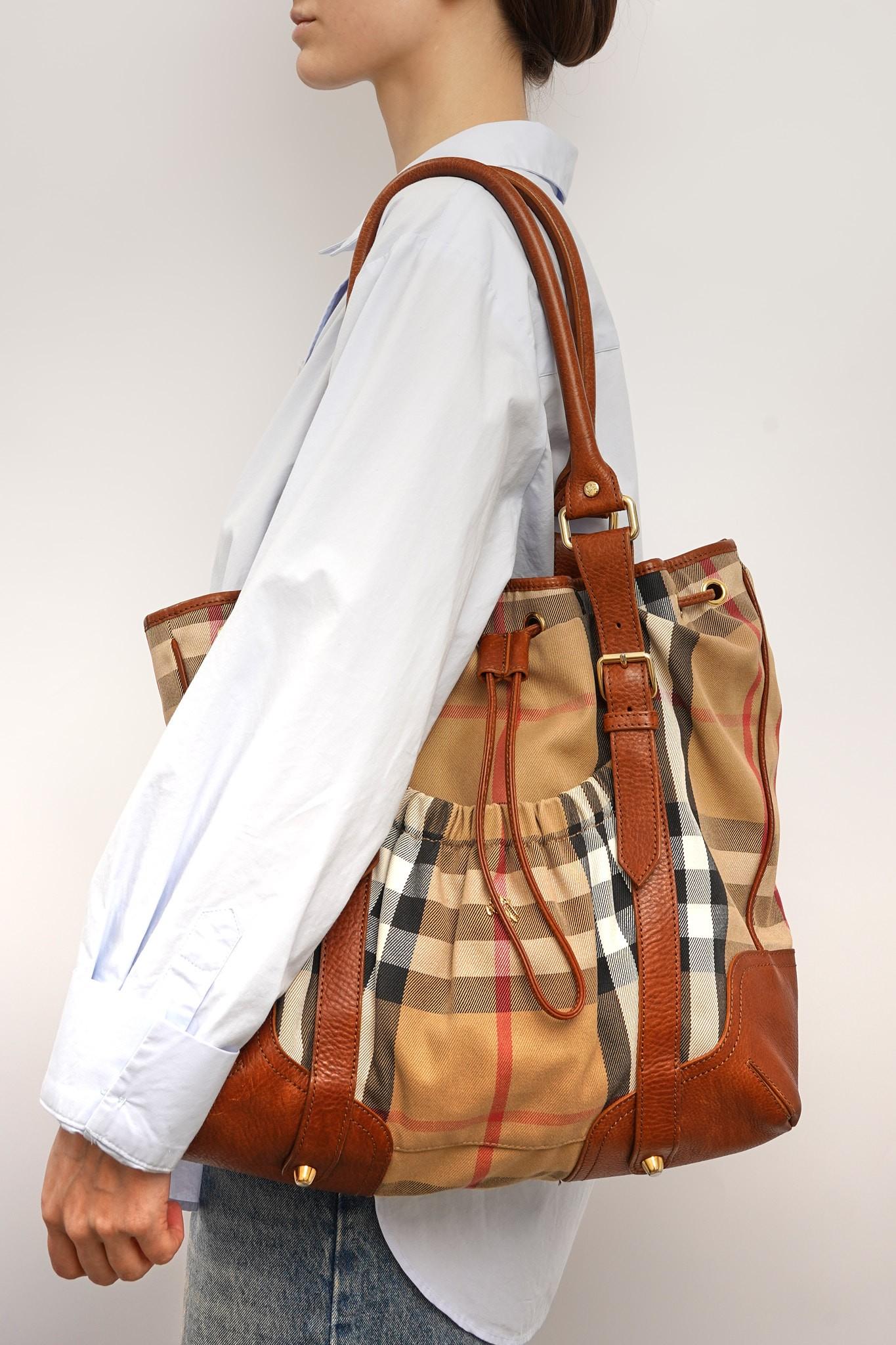 Burberry  , фото 2