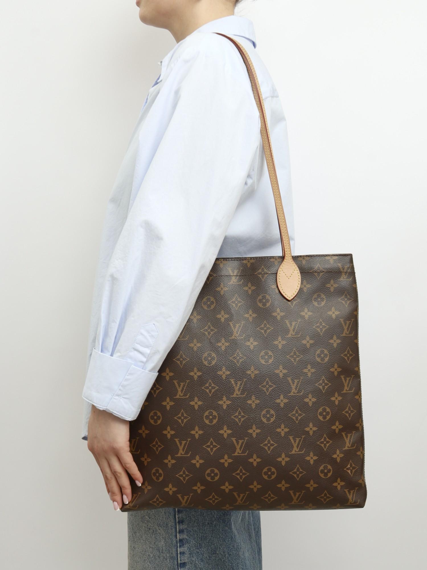 Louis Vuitton Carry It , фото 2