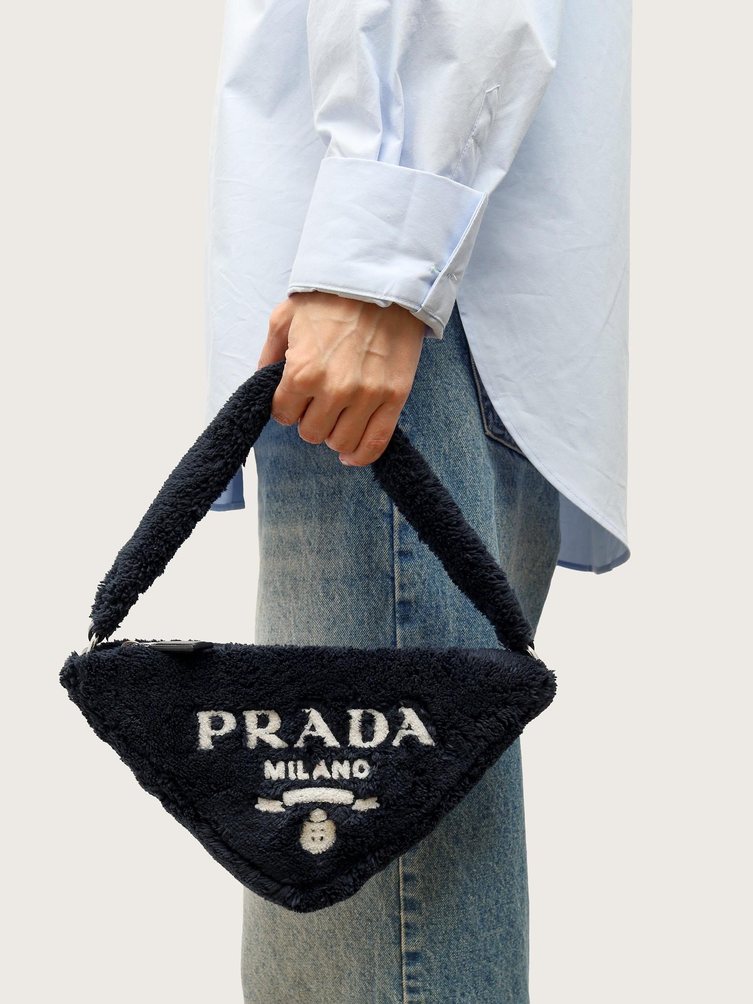 Prada Triangle , фото 2