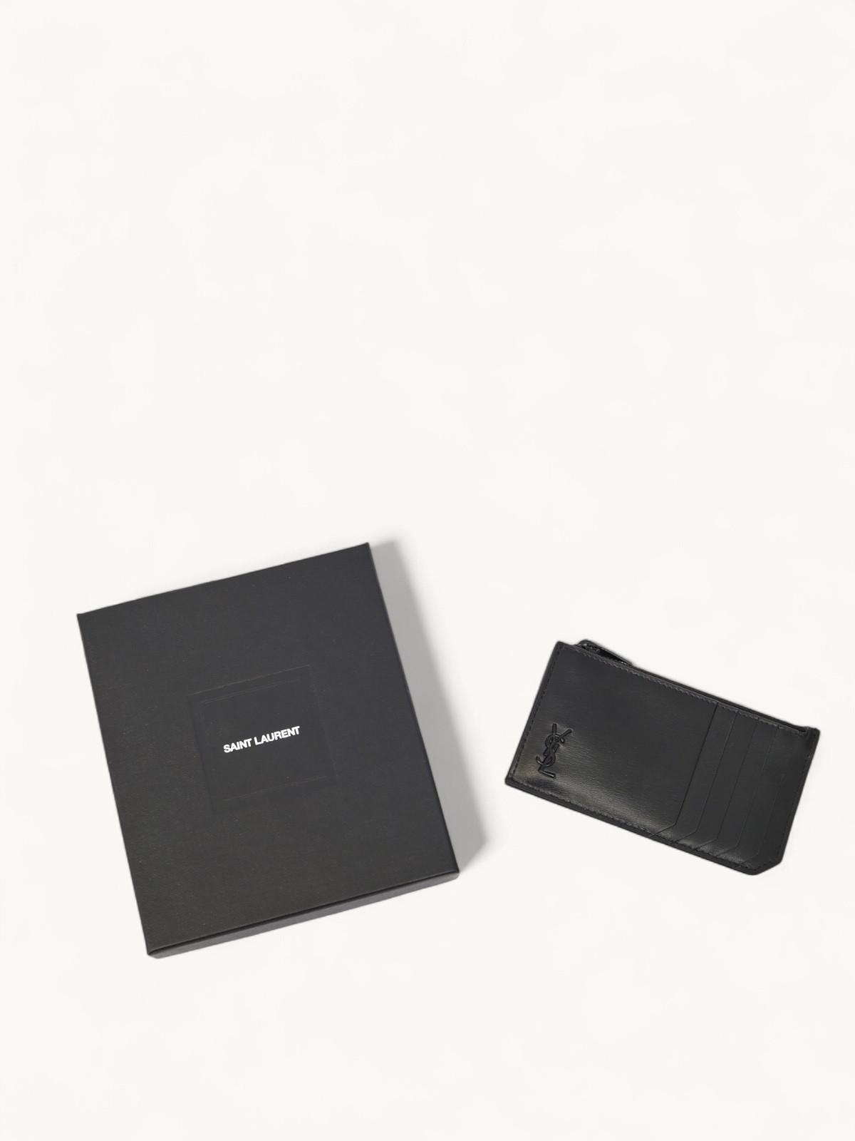 Saint Laurent  , фото 2