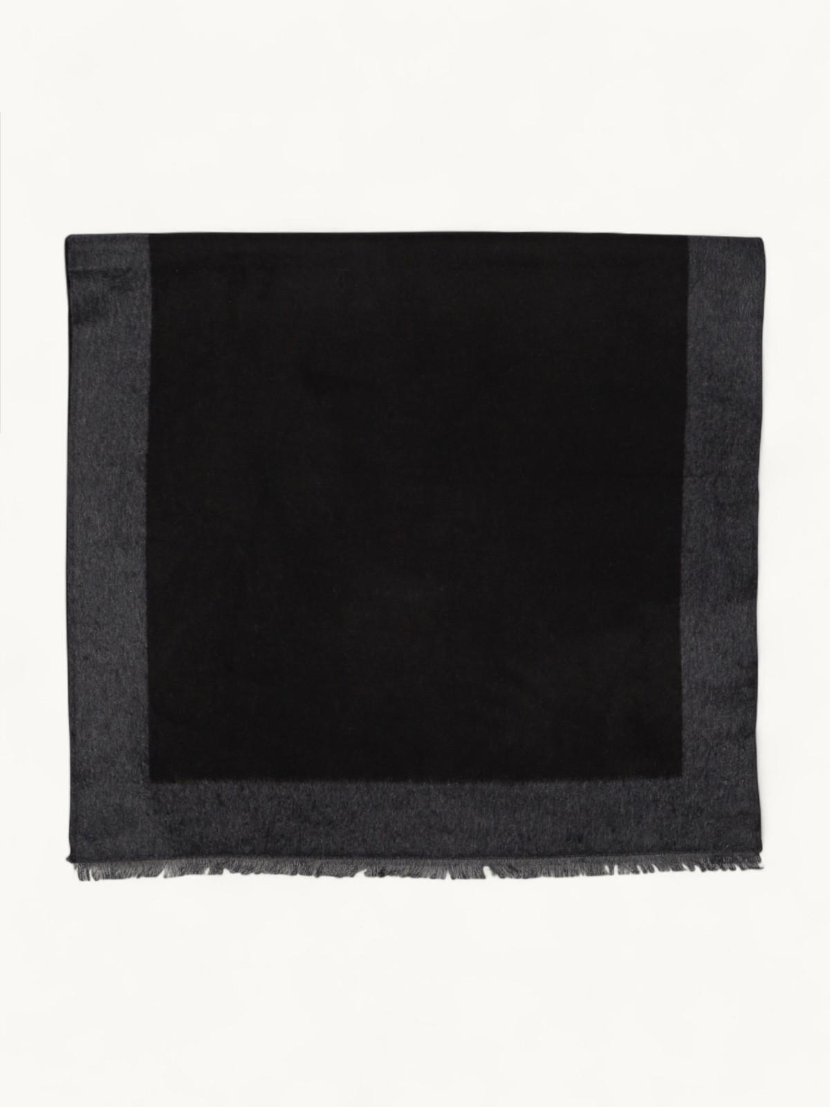 Saint Laurent  , фото 1