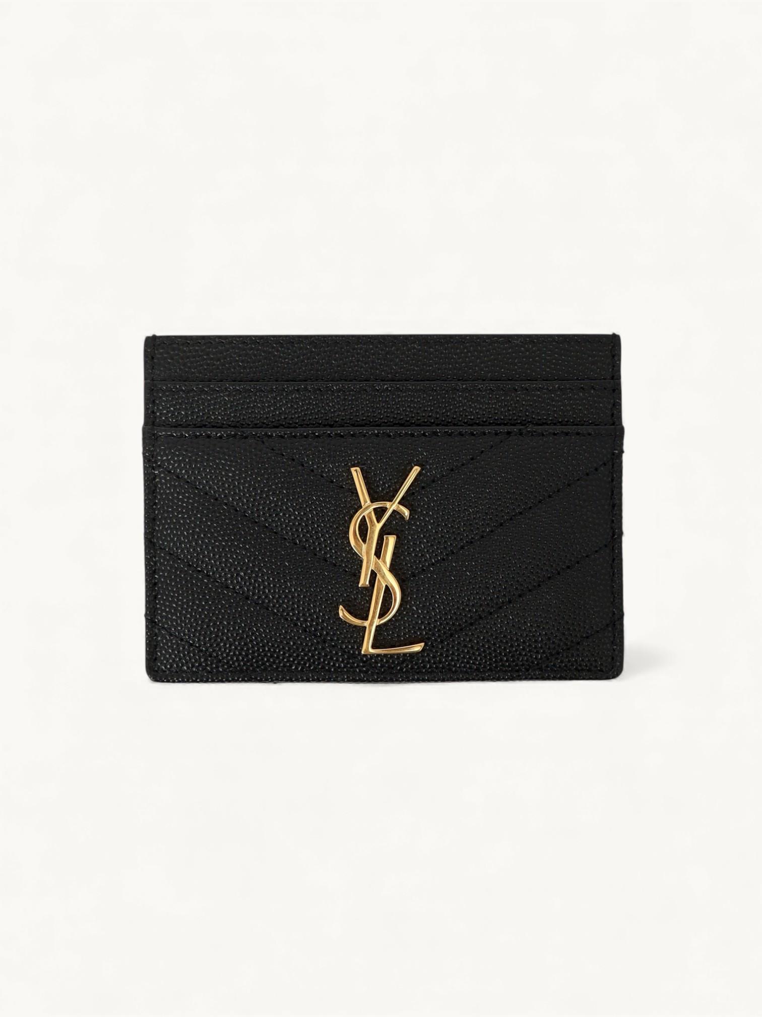Saint Laurent  , фото 1