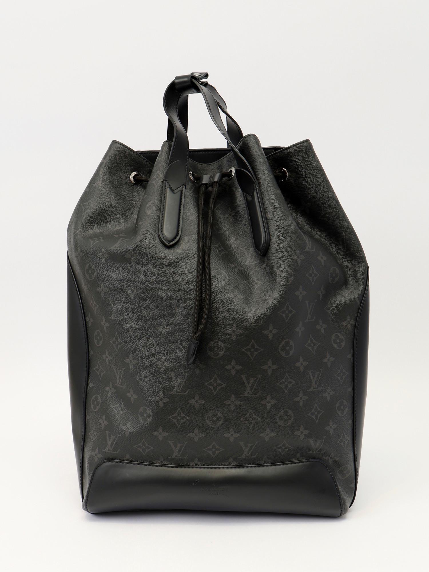 Louis Vuitton Explorer , фото 1