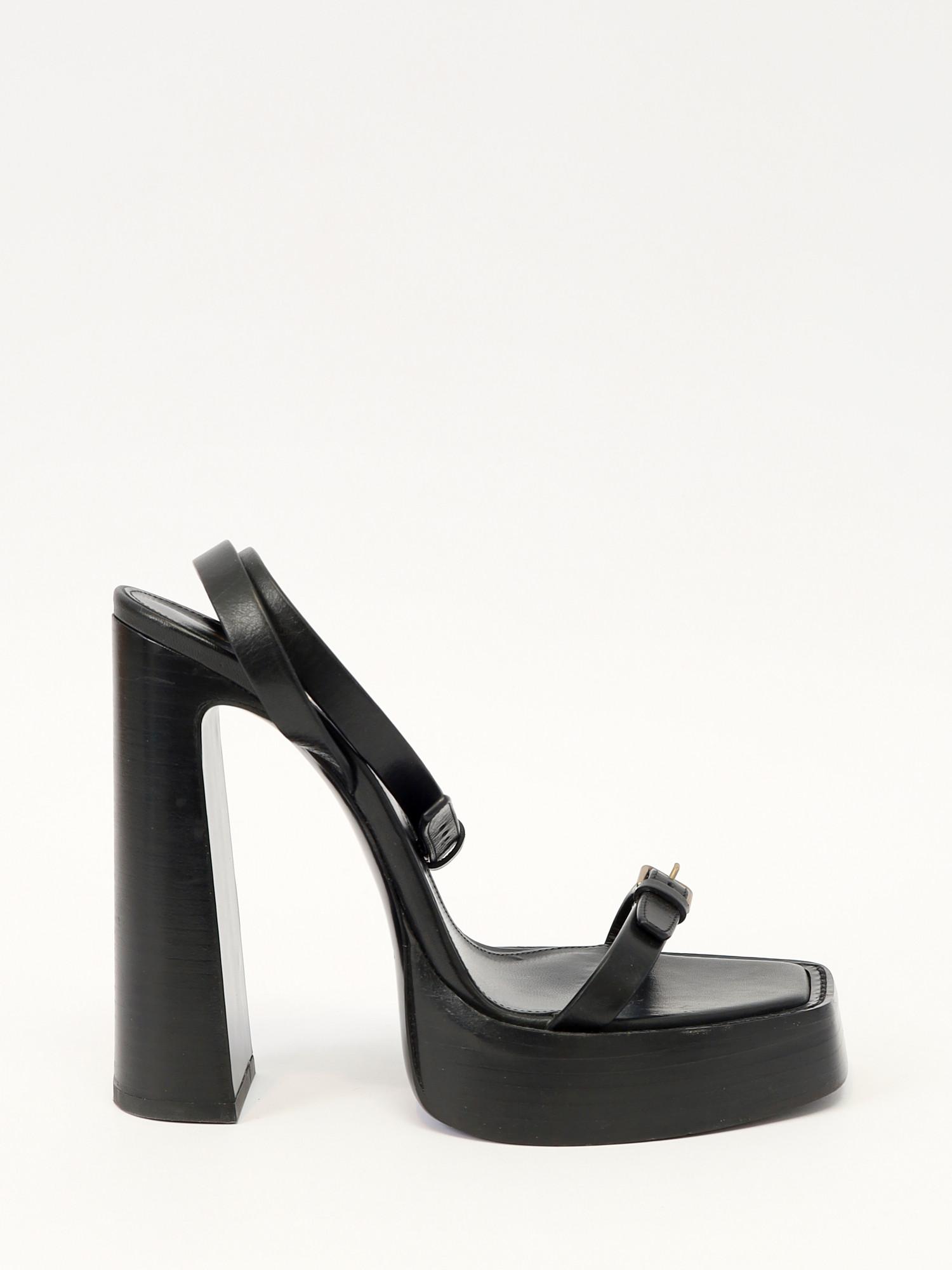 Saint Laurent  39, фото 1