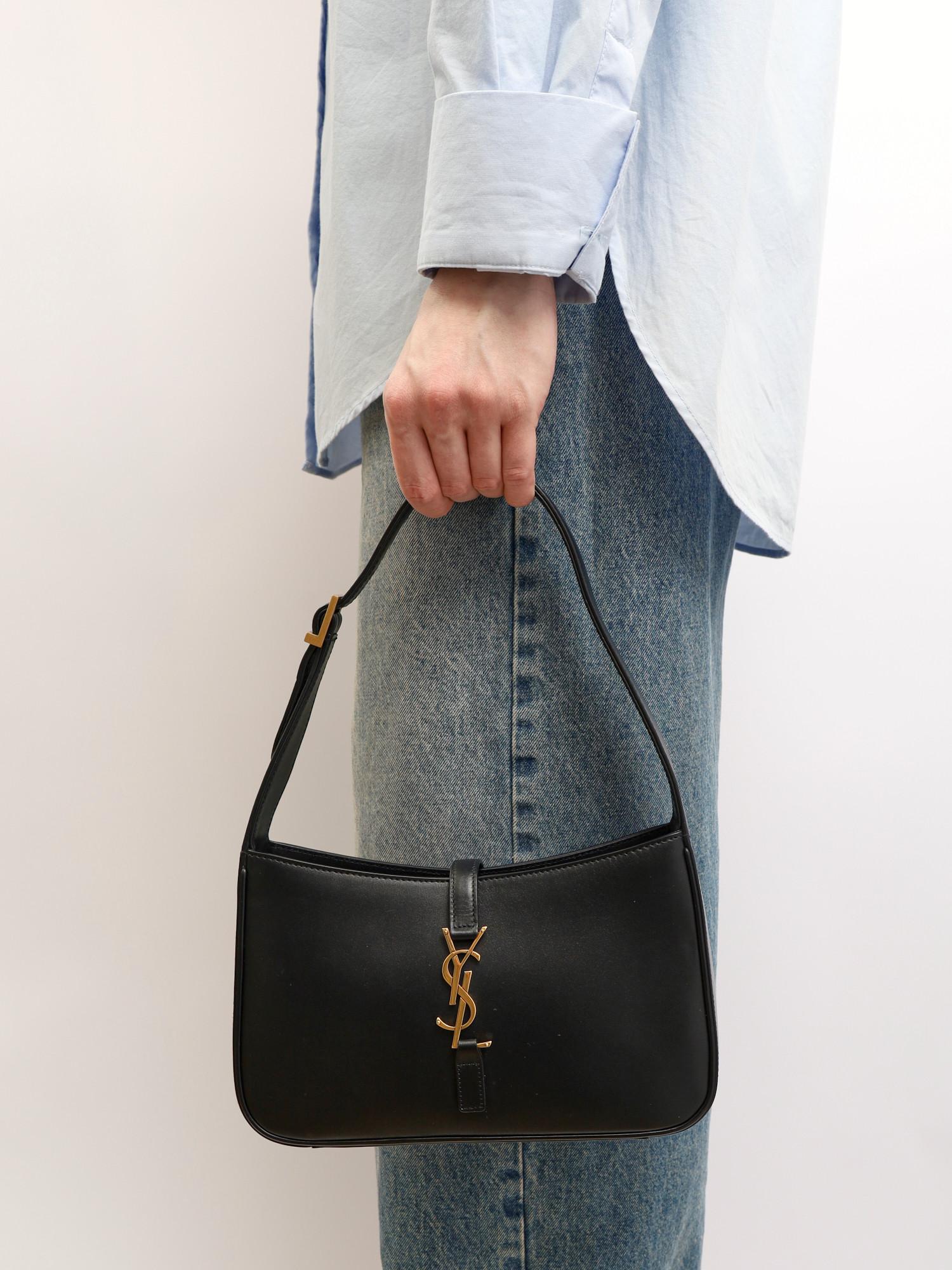 Saint Laurent Le 5 a 7 , фото 2