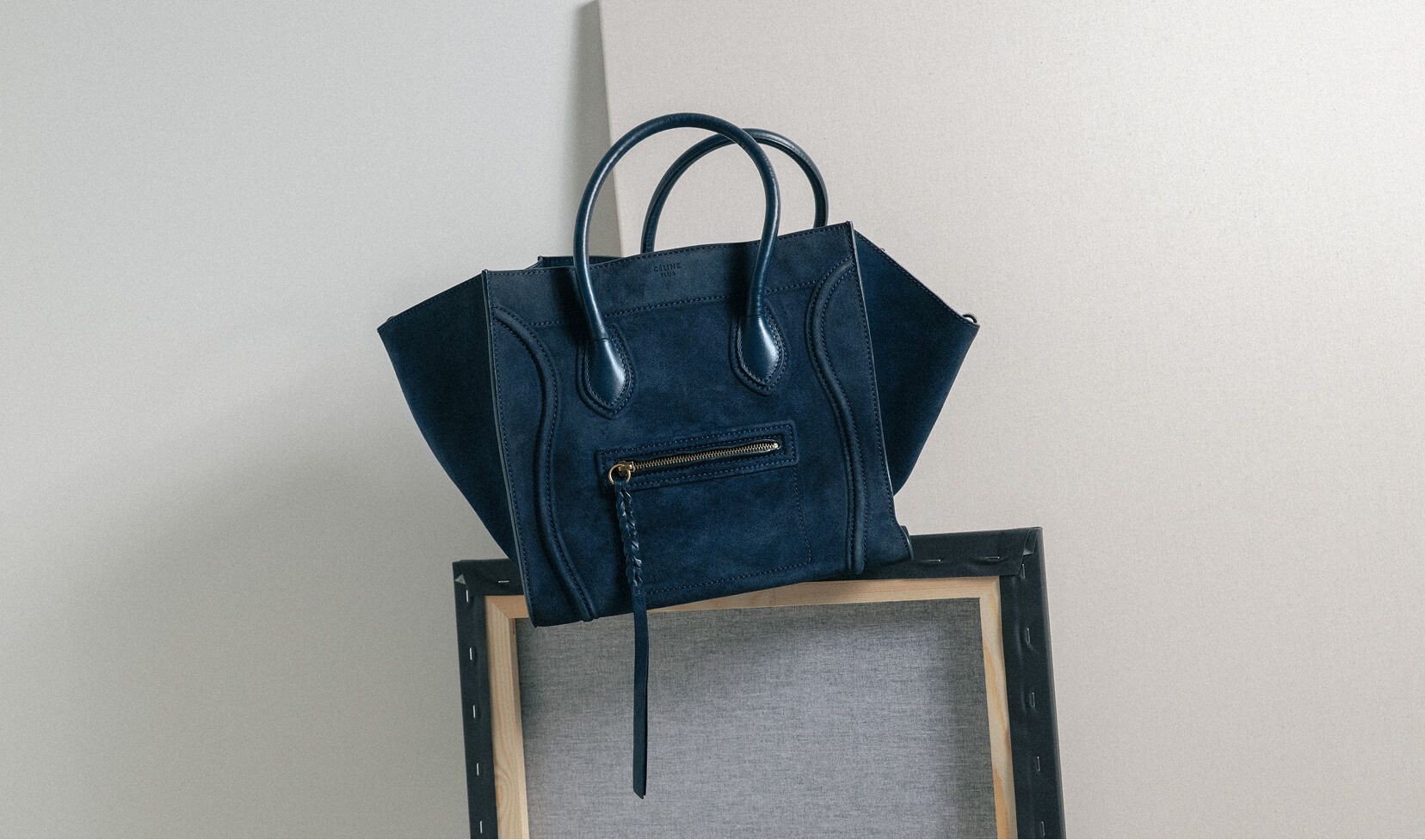 Какой бывает Celine Phantom?