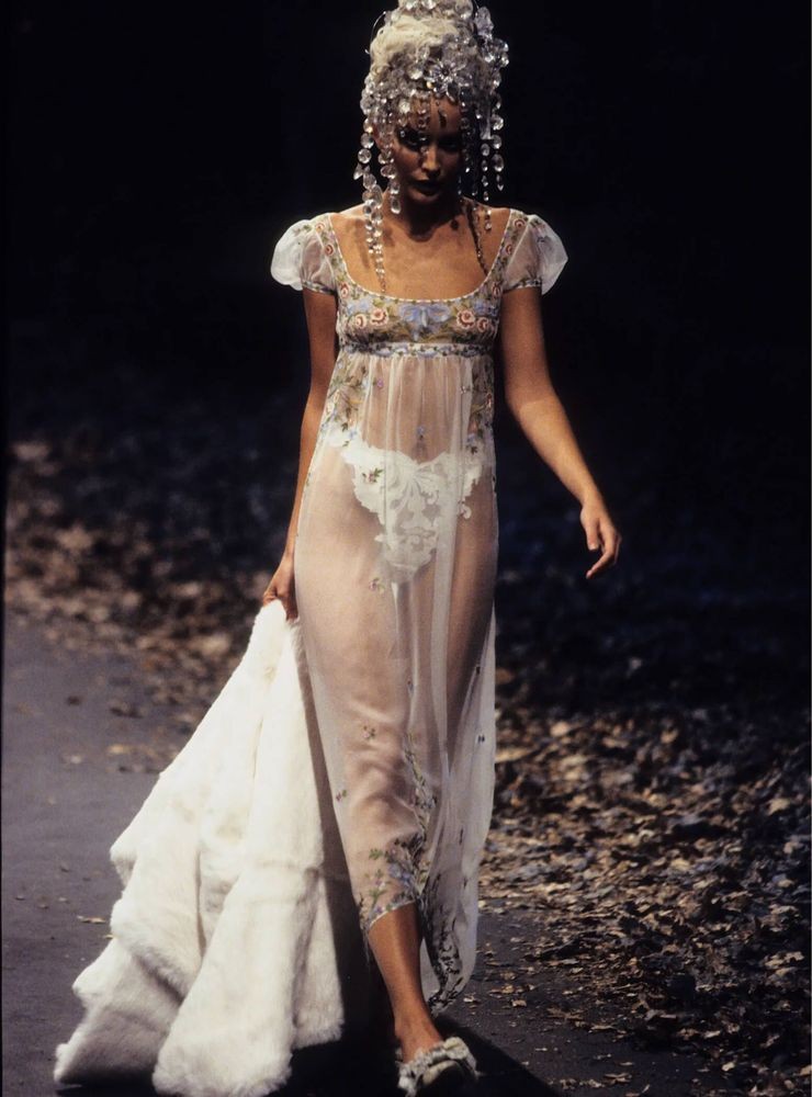 Givenchy осень-зима 1996