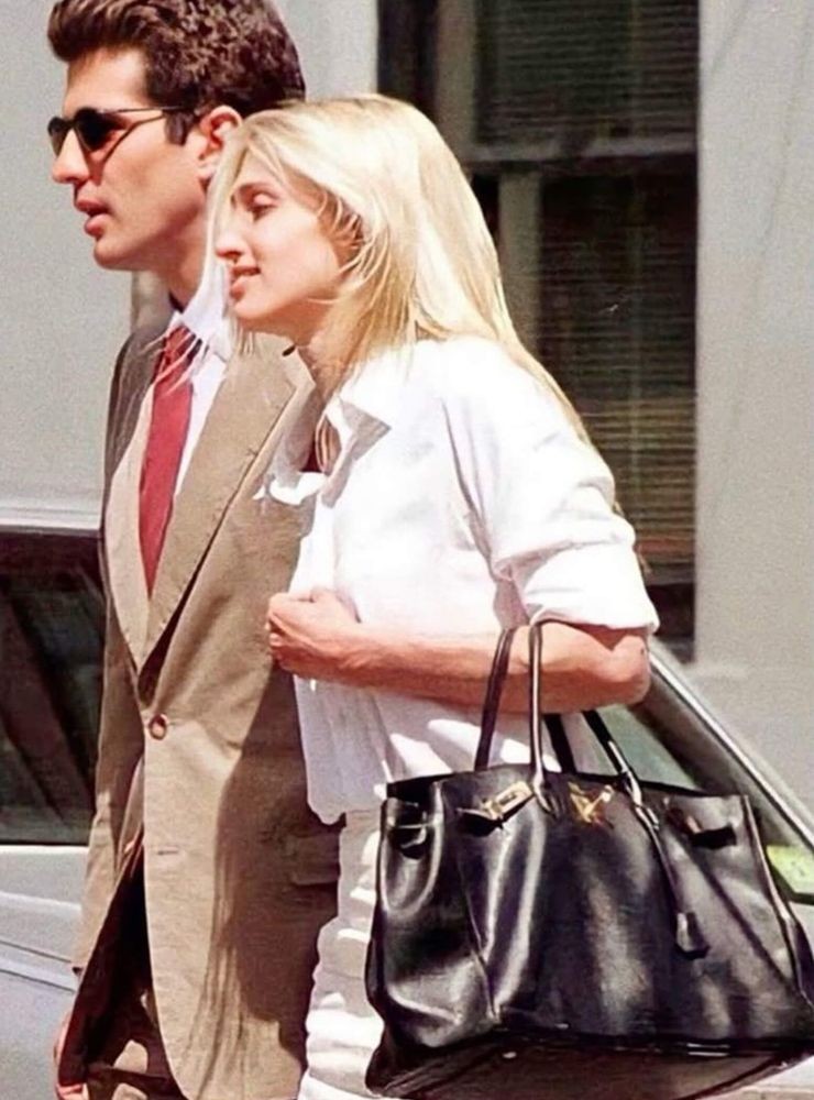 Джон Ф. Кеннеди-младший и Каролин Бессет-Кеннеди