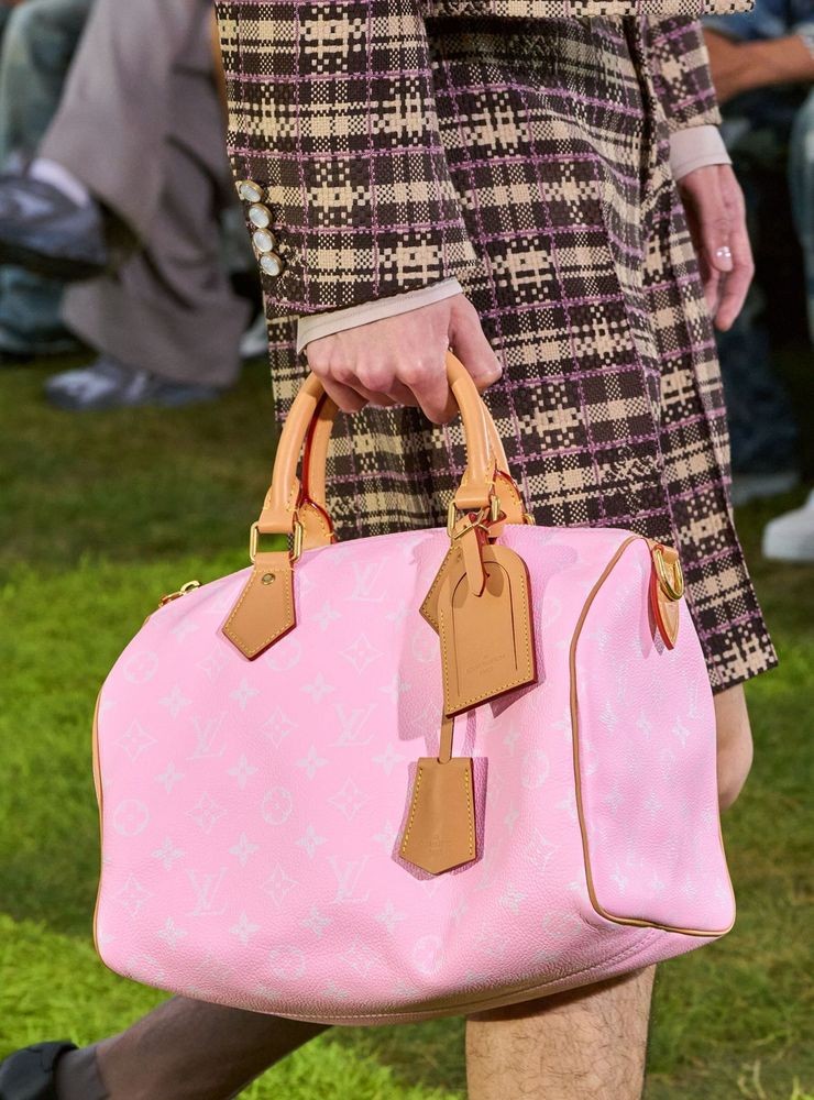 Photo: Alessandro Viero / Gorunway.com