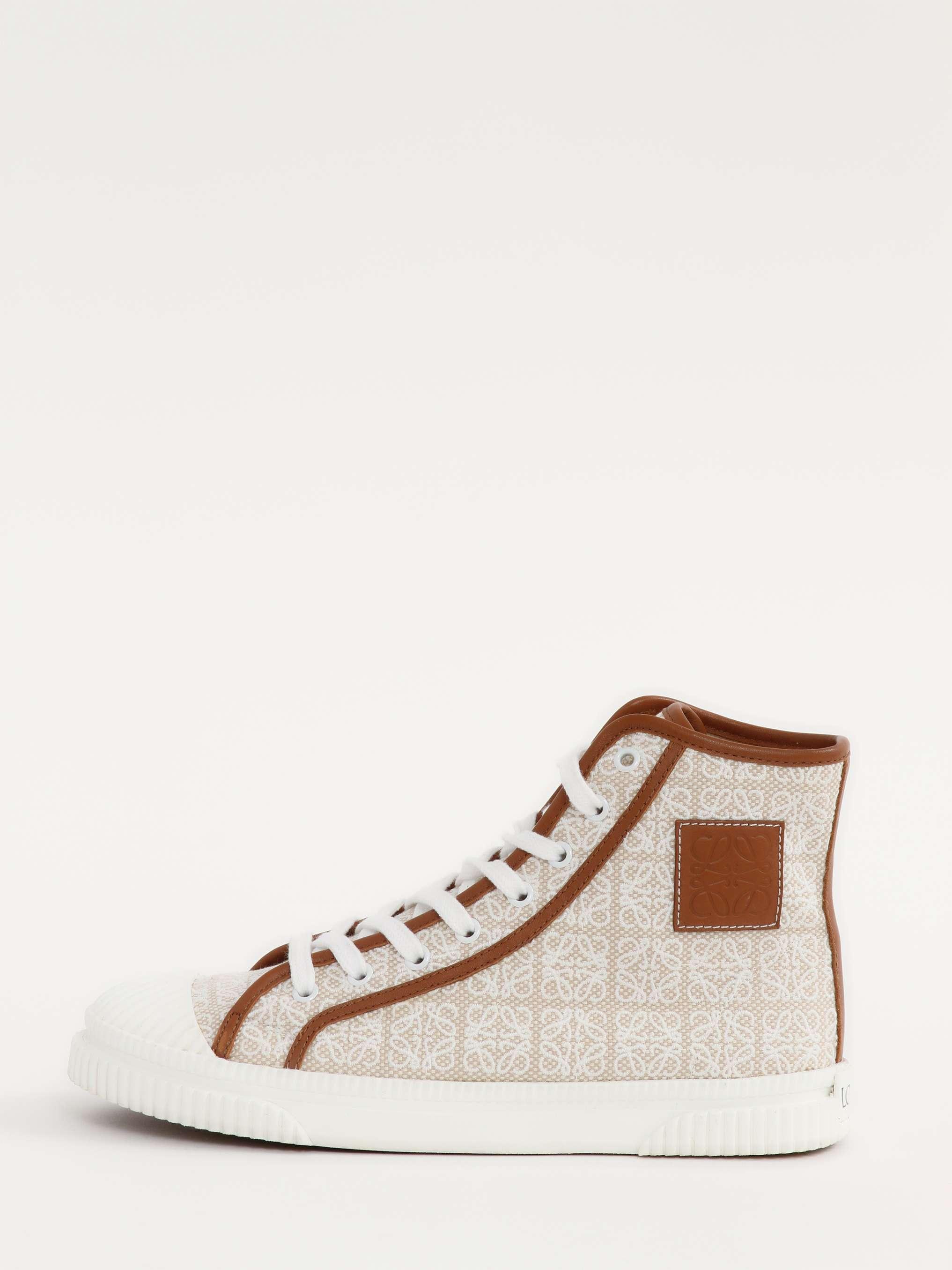 Loewe 40, фото 2