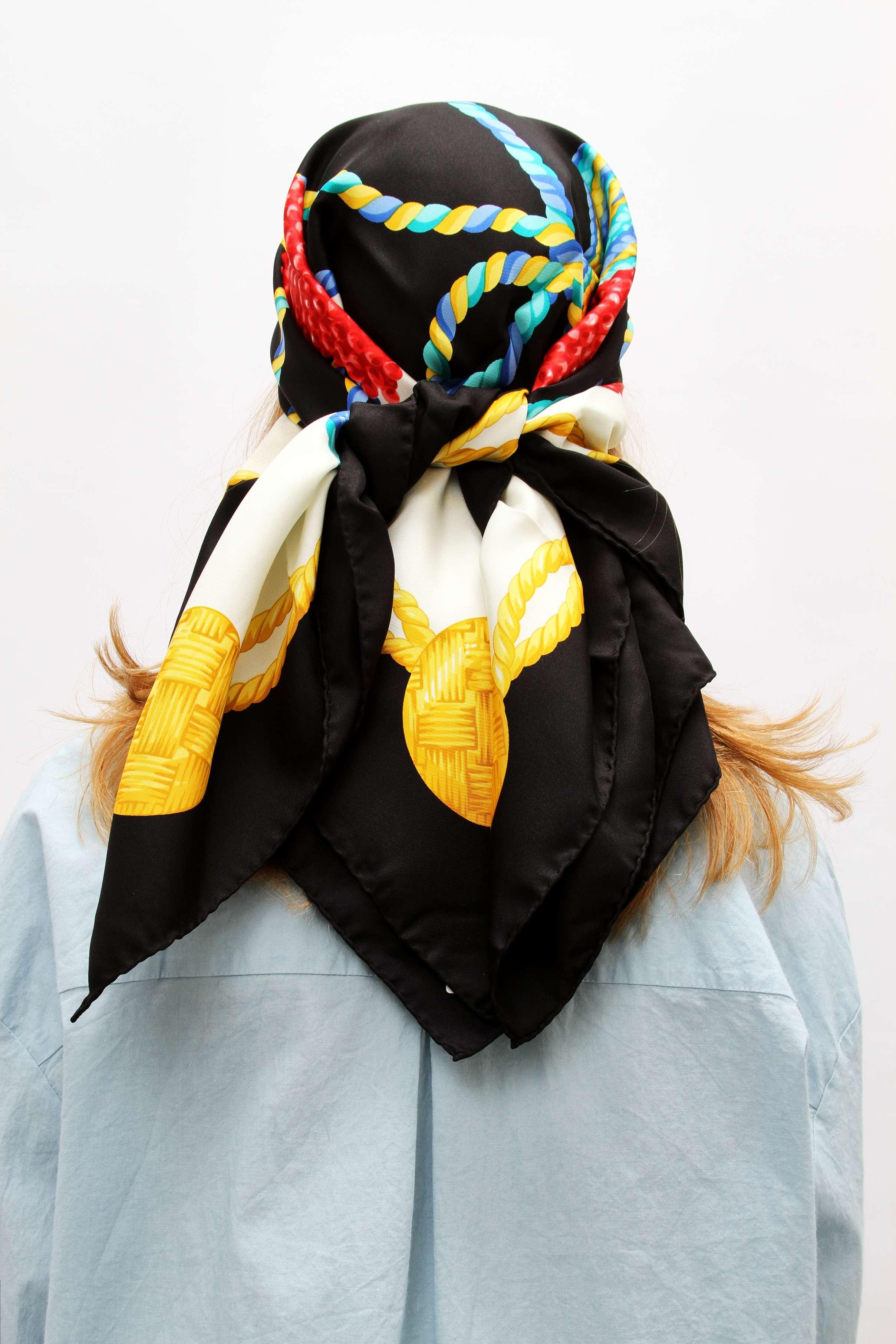 Celine Scarf, фото 4