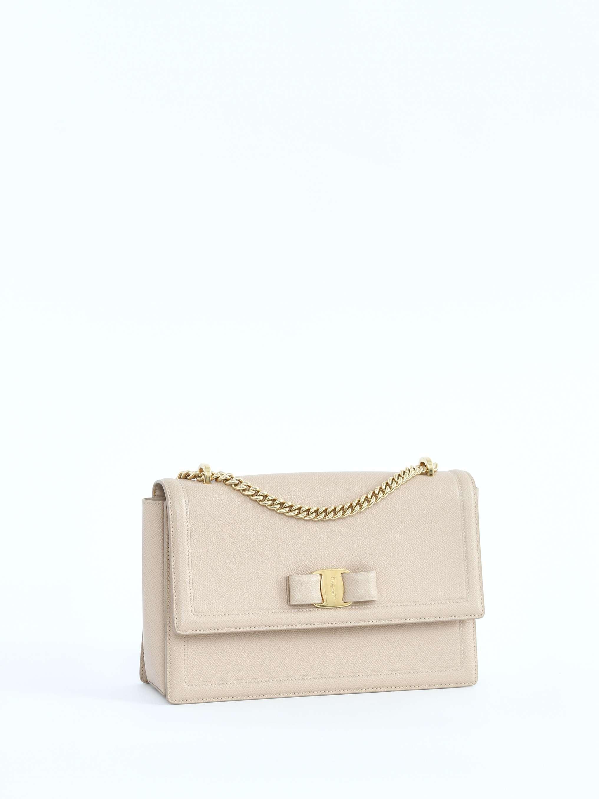 Salvatore Ferragamo Vara, фото 3