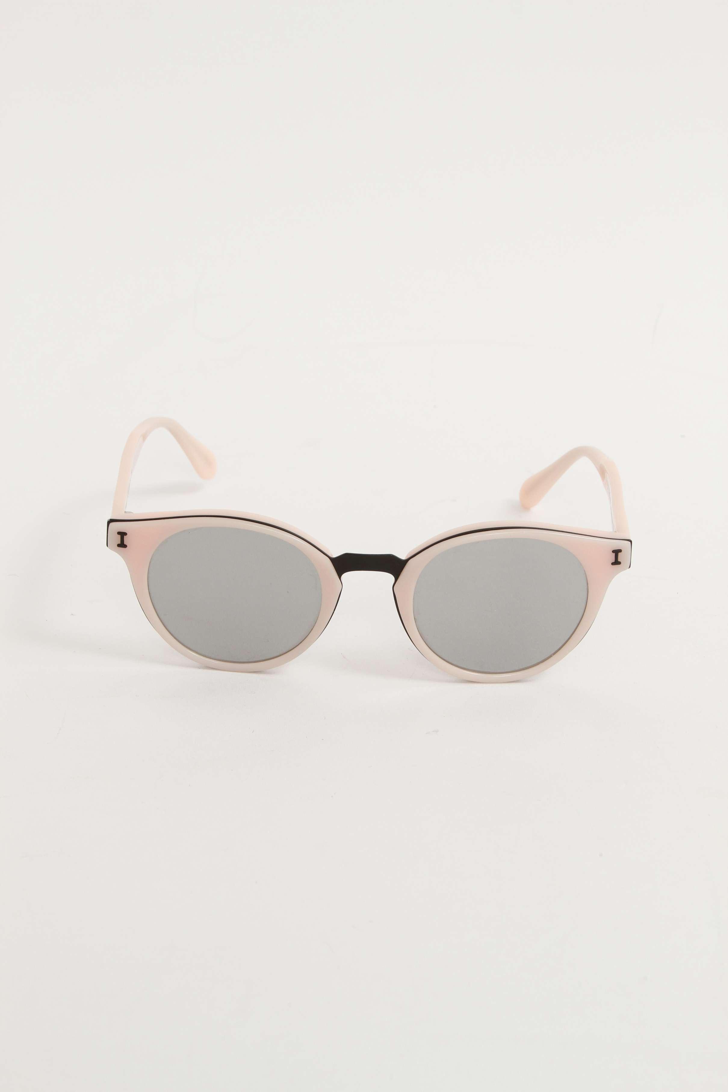 Illesteva Sunglasses, фото 1