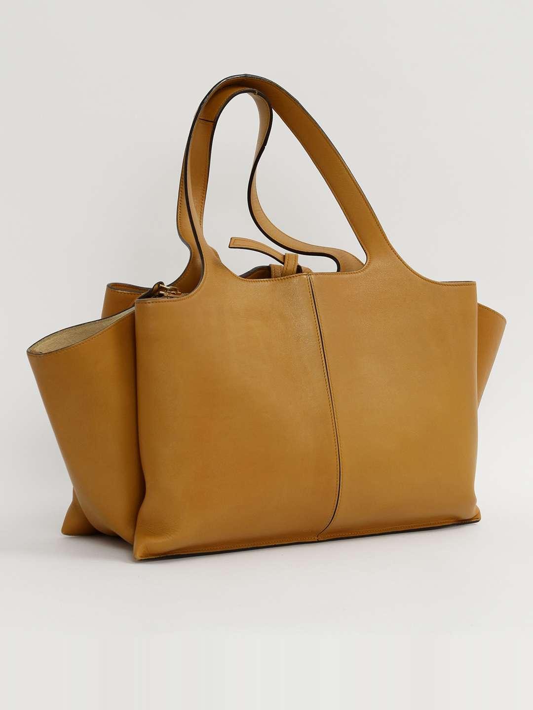 Celine Tri-Fold, фото 2