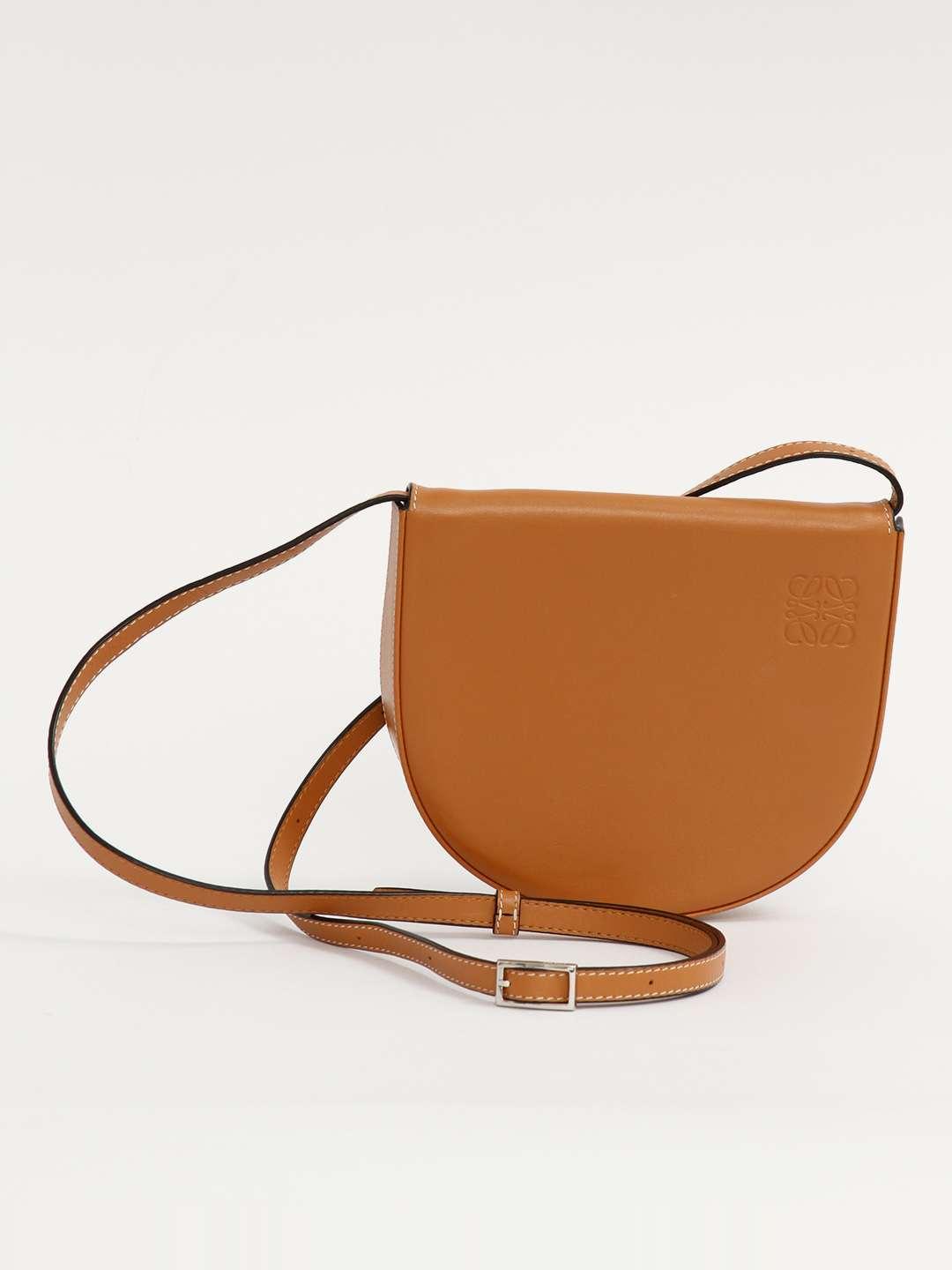 Loewe Heel, фото 1