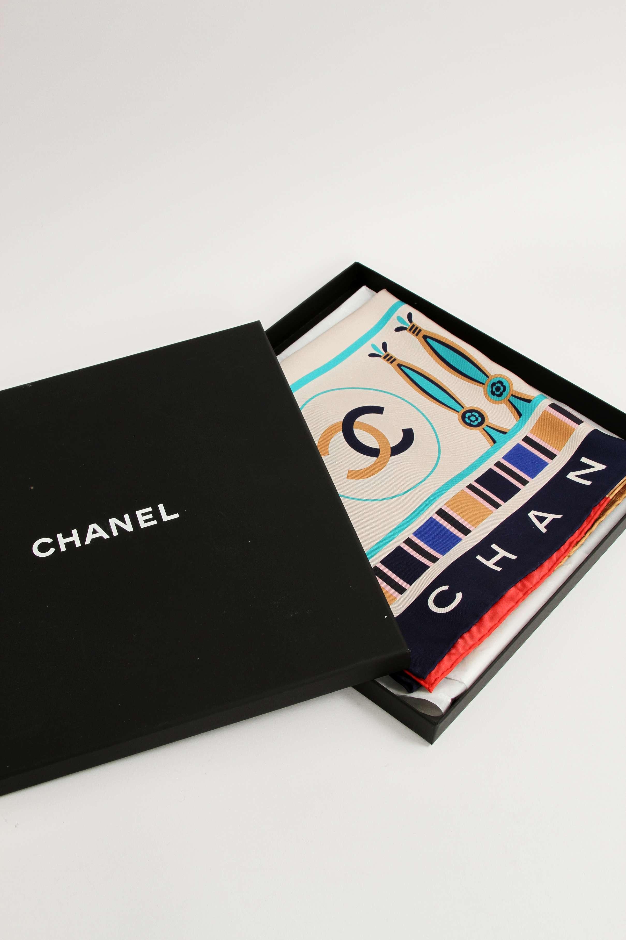 Chanel Silk Scarf, фото 5