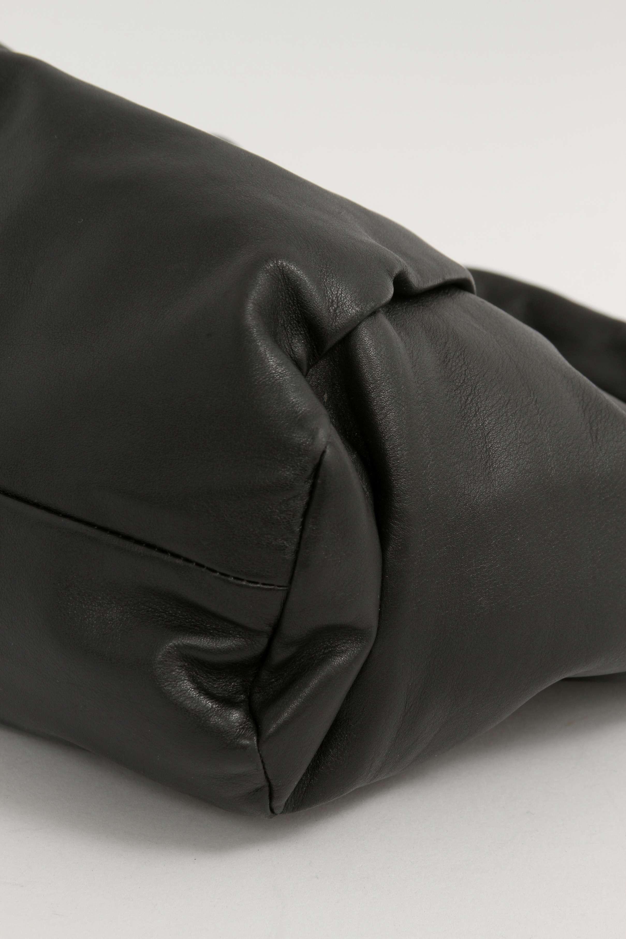 Bottega Veneta Pouch, фото 5