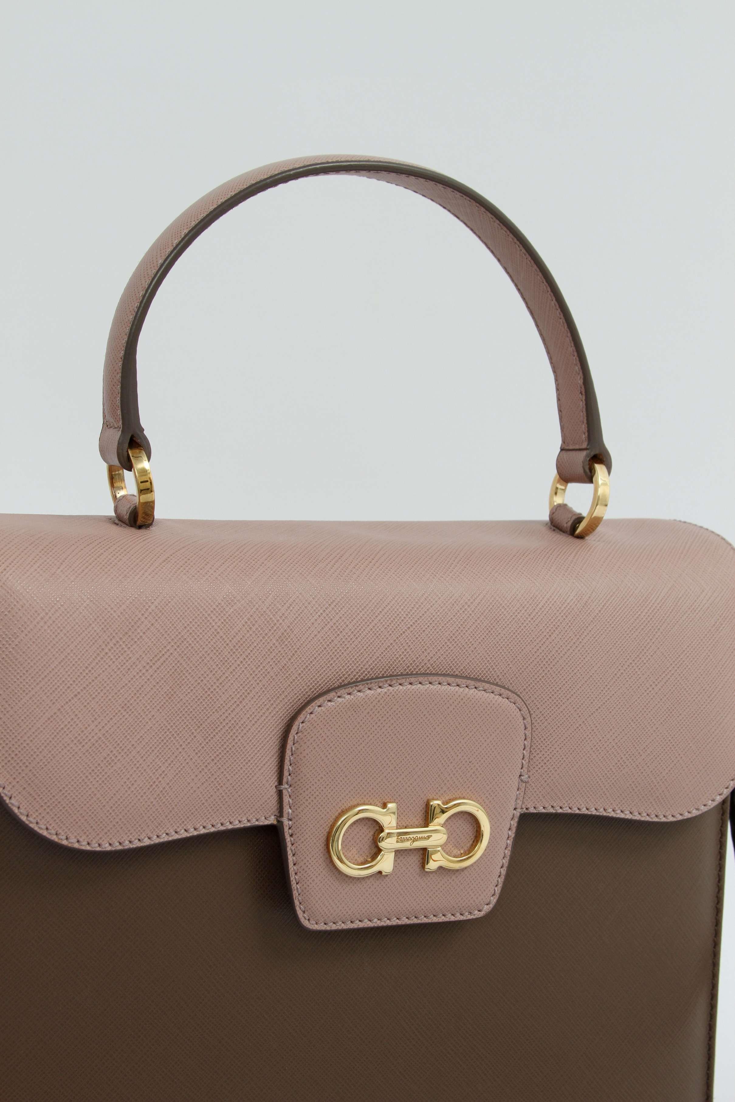 Salvatore Ferragamo Leather Bag, фото 4